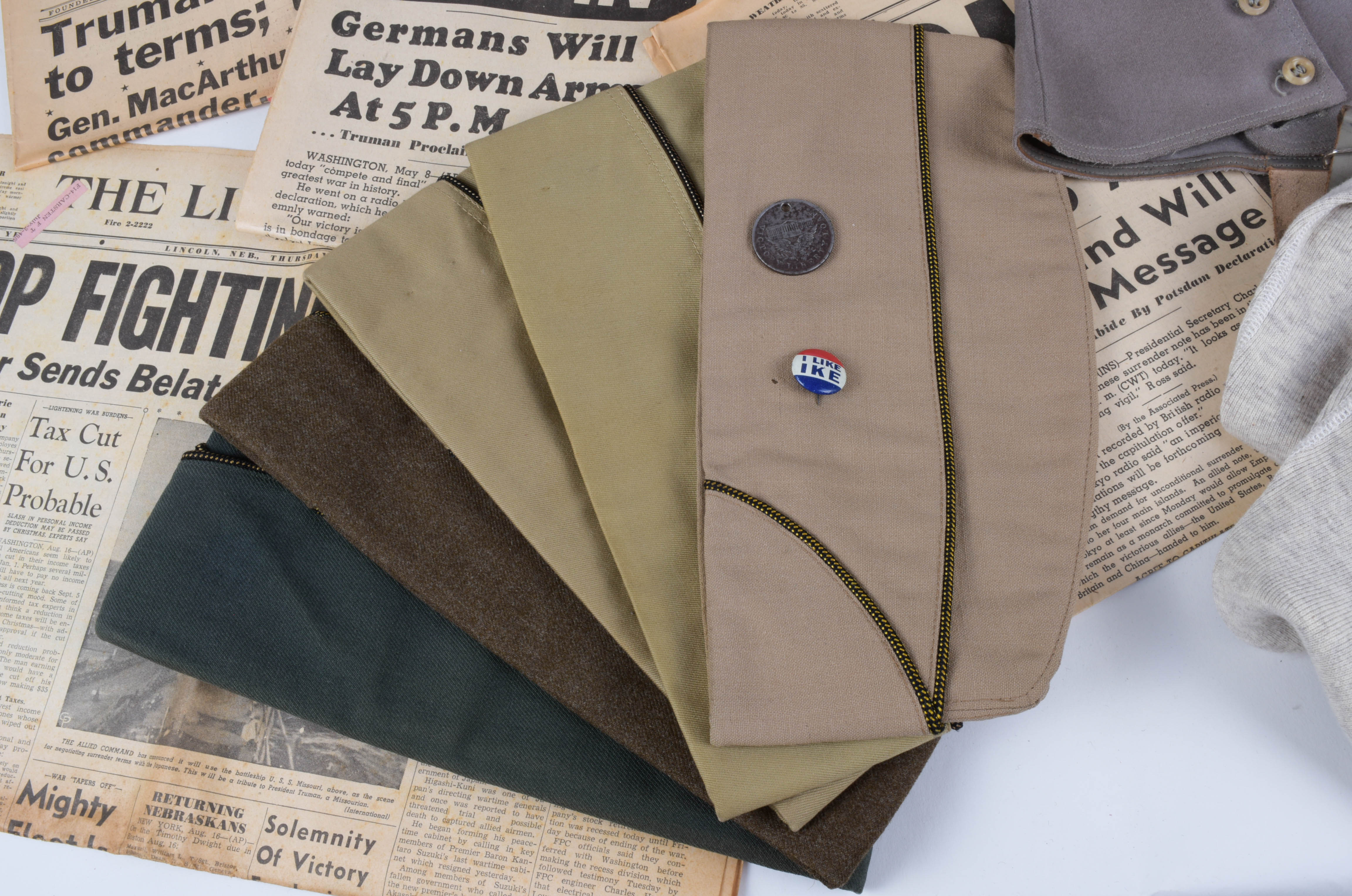 Generous Collection of Vintage Militaria