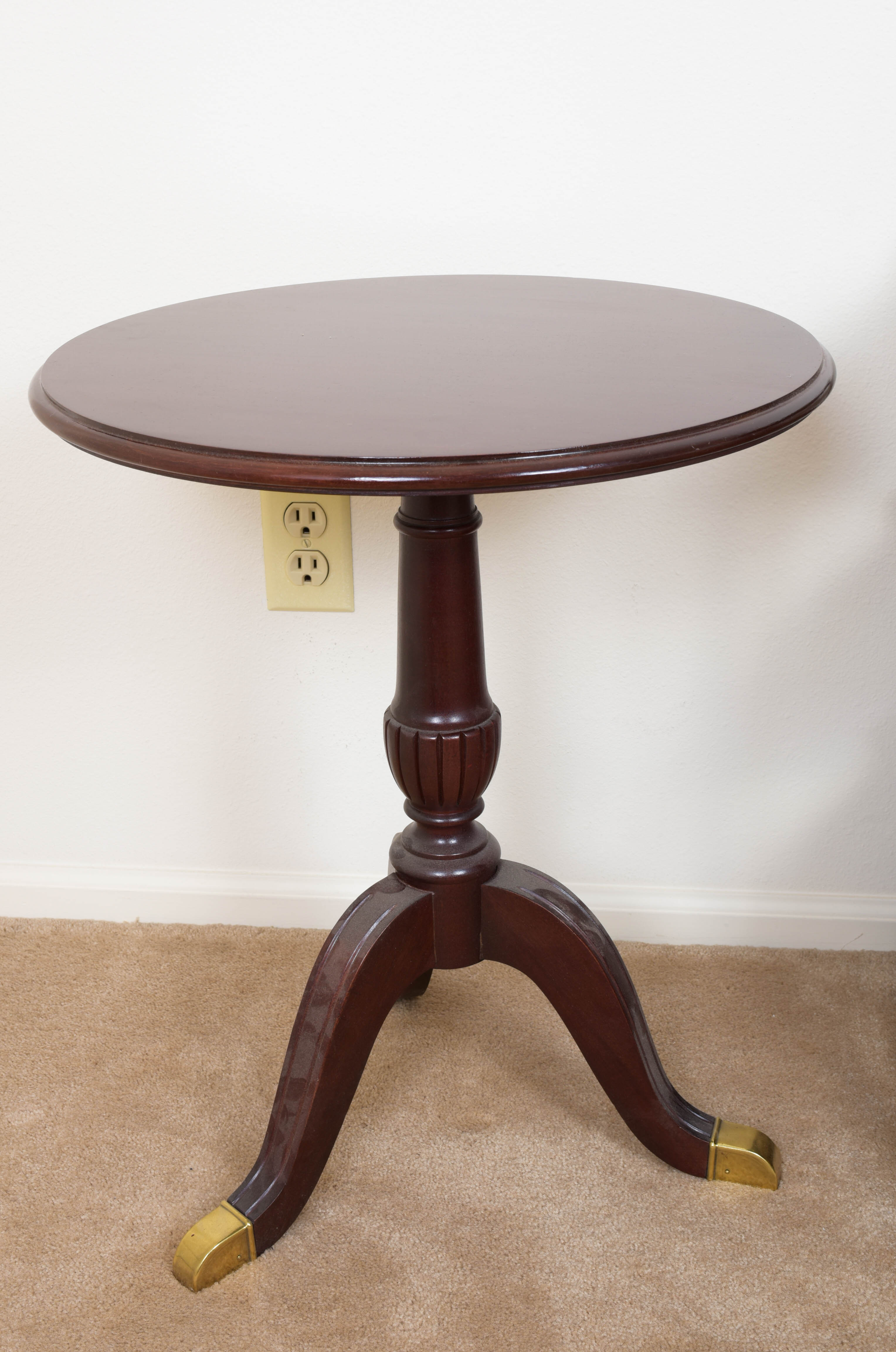 Hardwood Tables and Decor