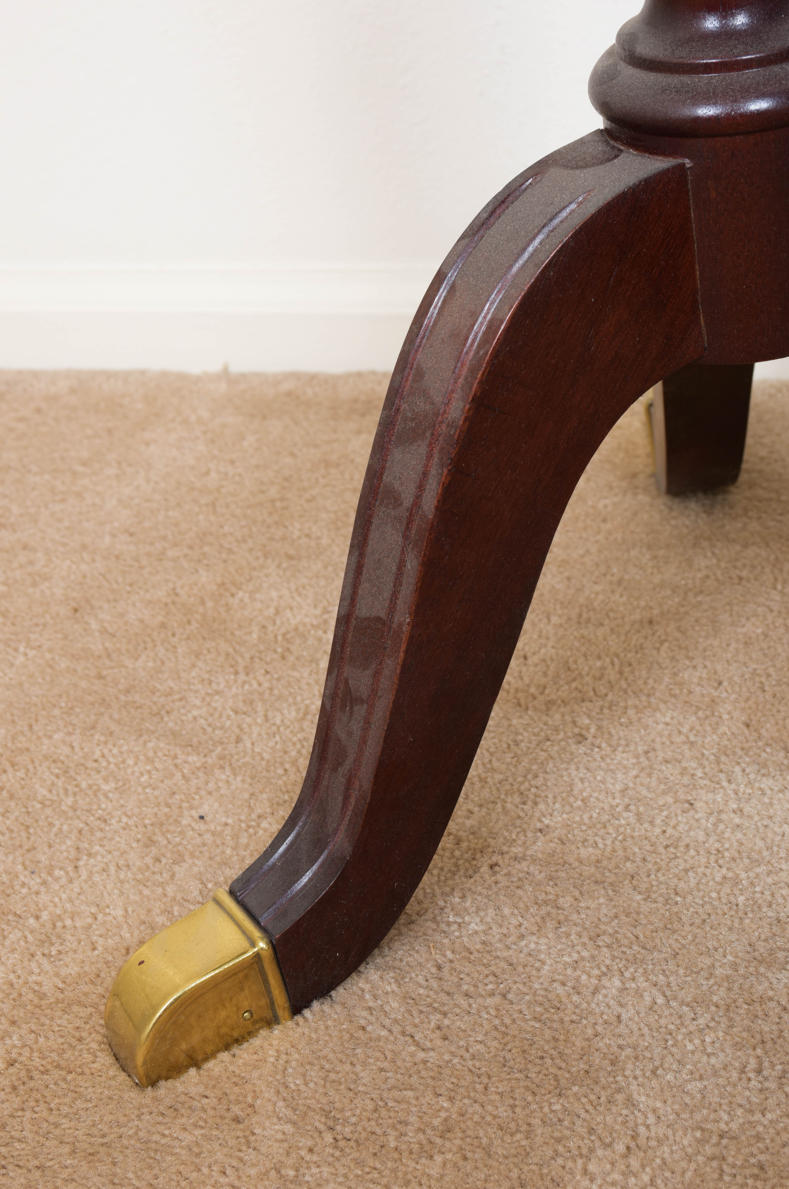 Hardwood Tables and Decor