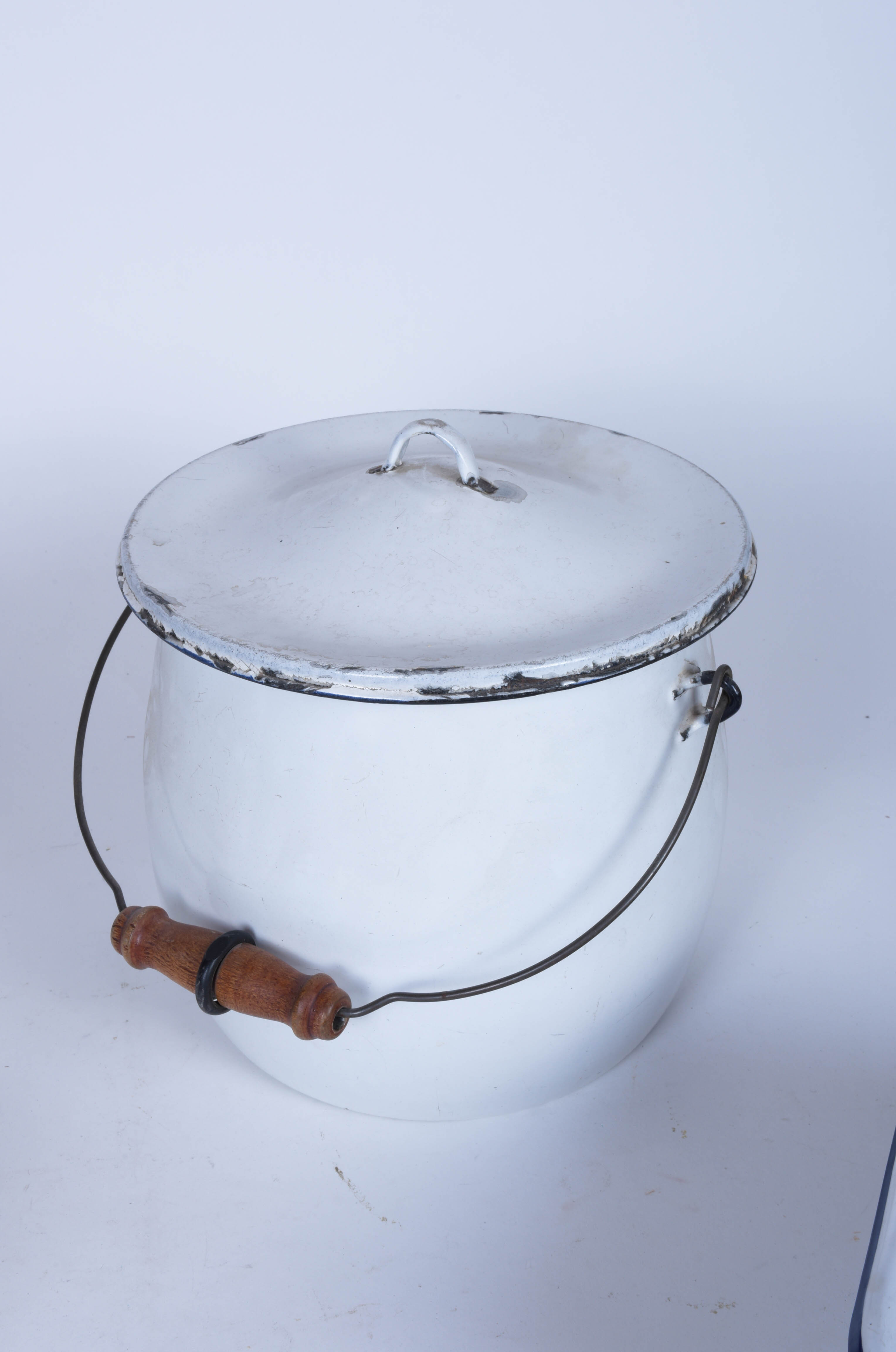 Vintage Enamel Kitchenware and "Jello" Tin Collection