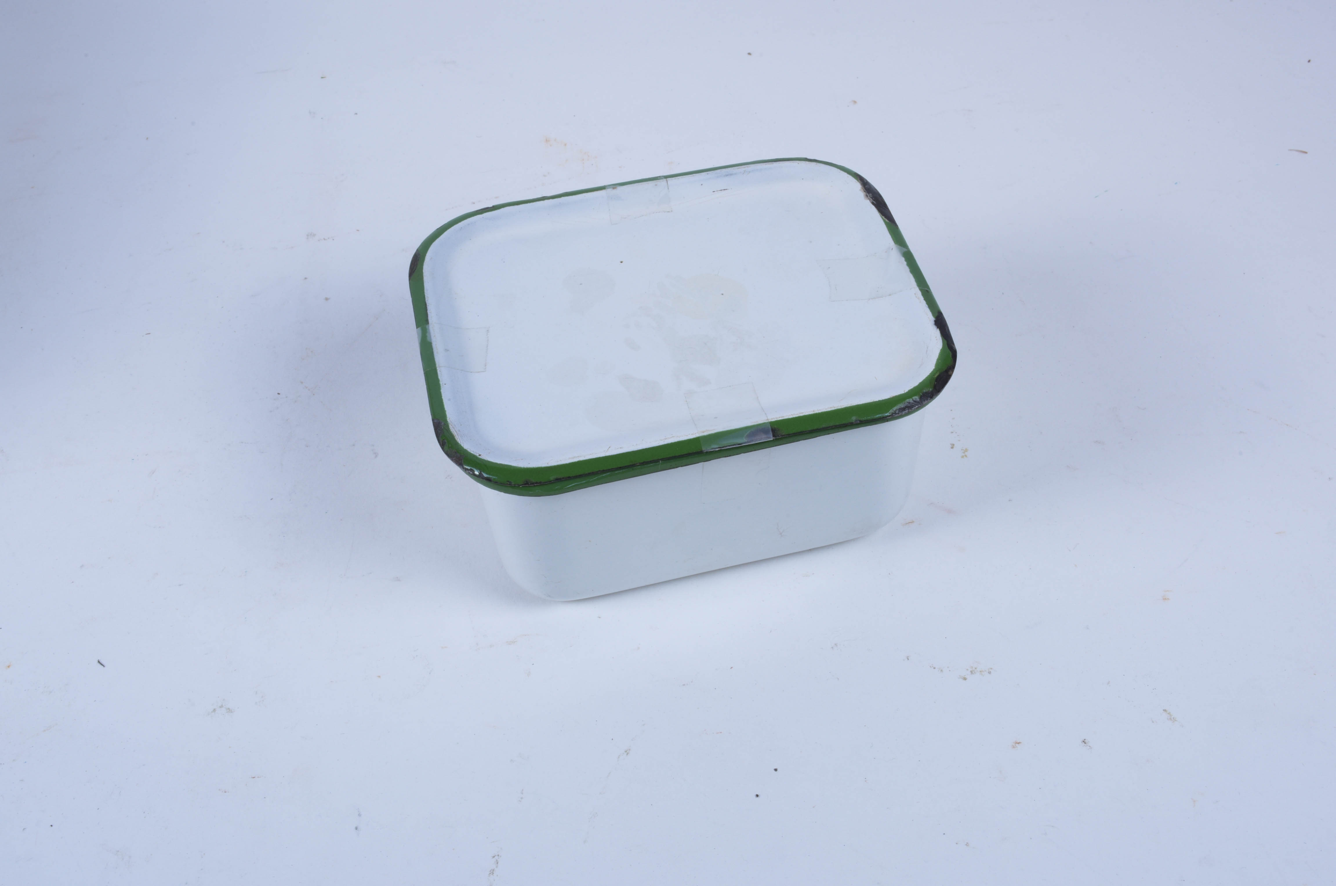 Vintage Enamel Kitchenware and "Jello" Tin Collection