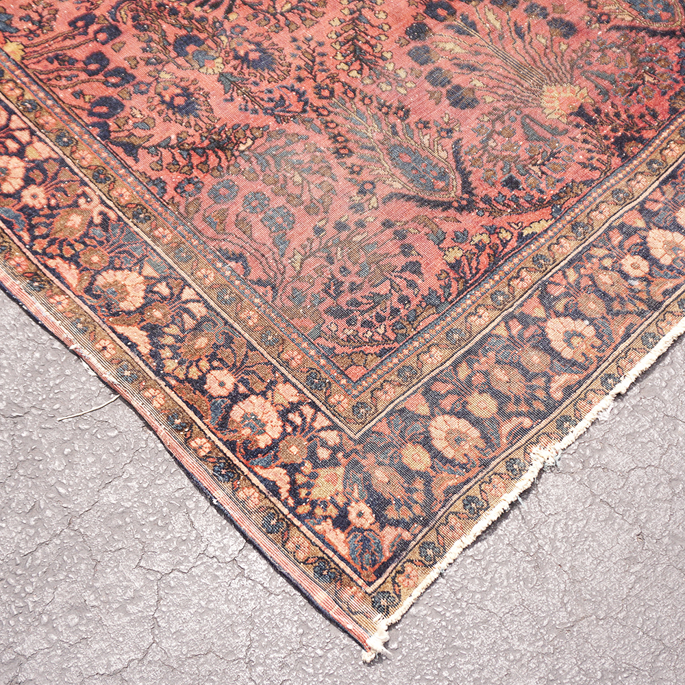 Hand Knotted Sarouk Area Rug