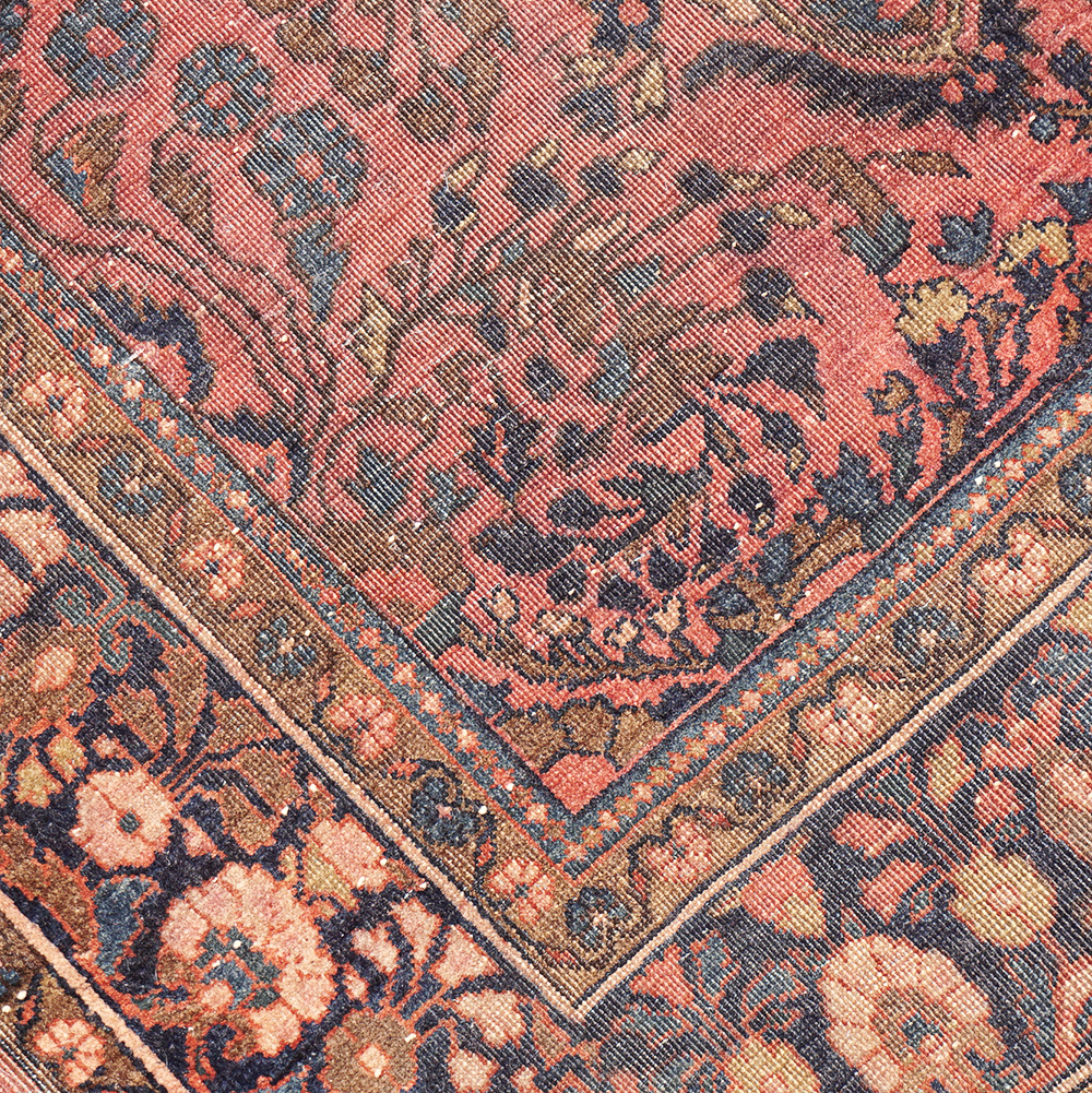 Hand Knotted Sarouk Area Rug