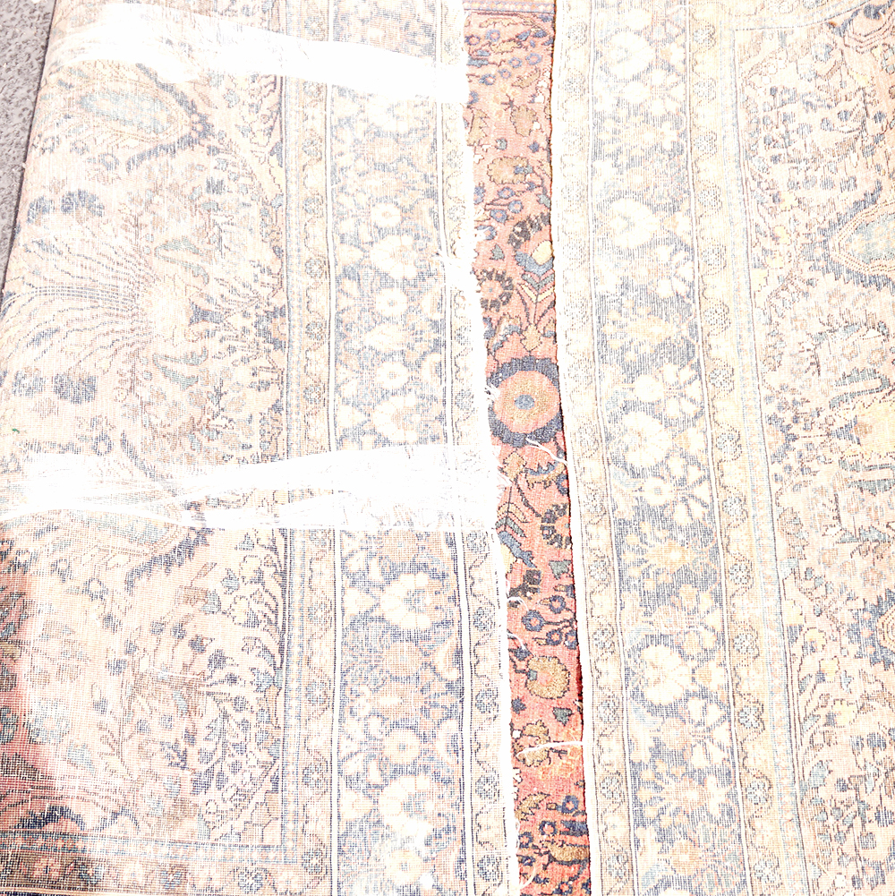 Hand Knotted Sarouk Area Rug