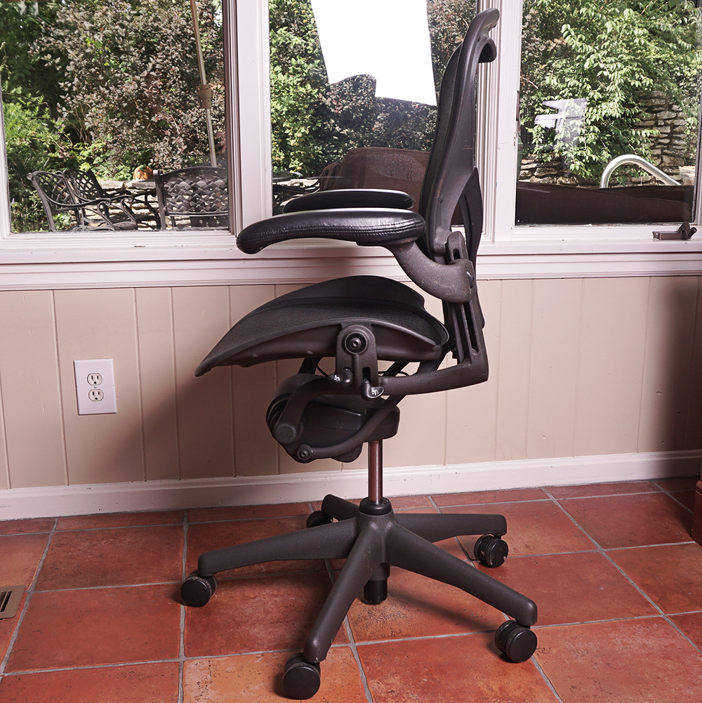 Herman Miller "Aeron" Office Chair