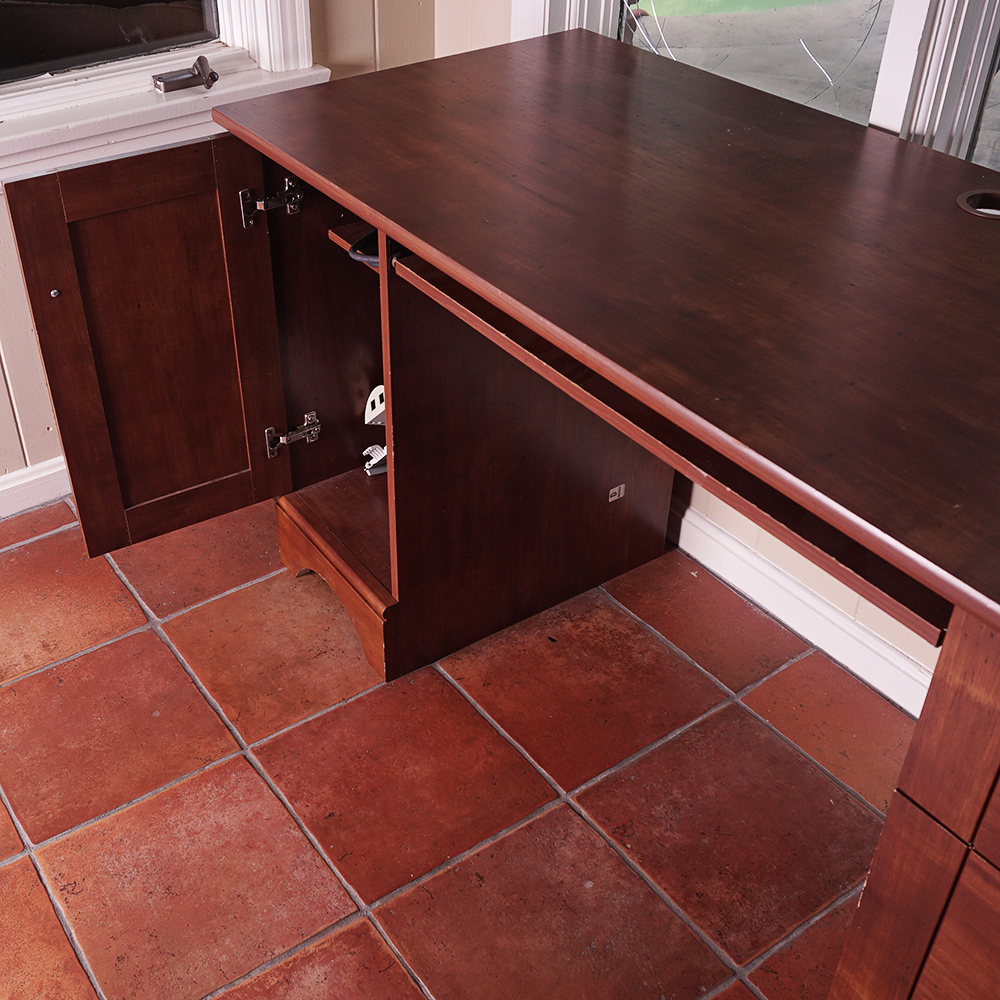 Composite Wood Computer Desk