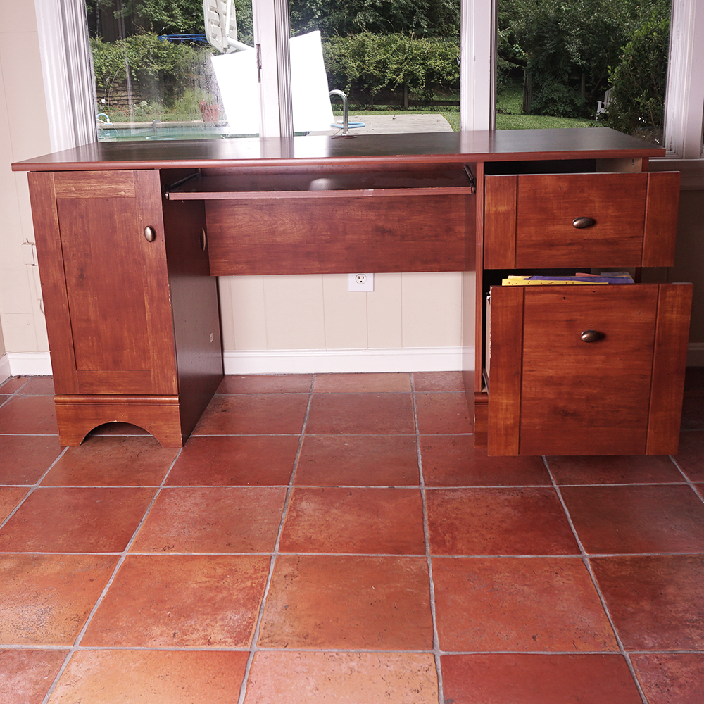 Composite Wood Computer Desk