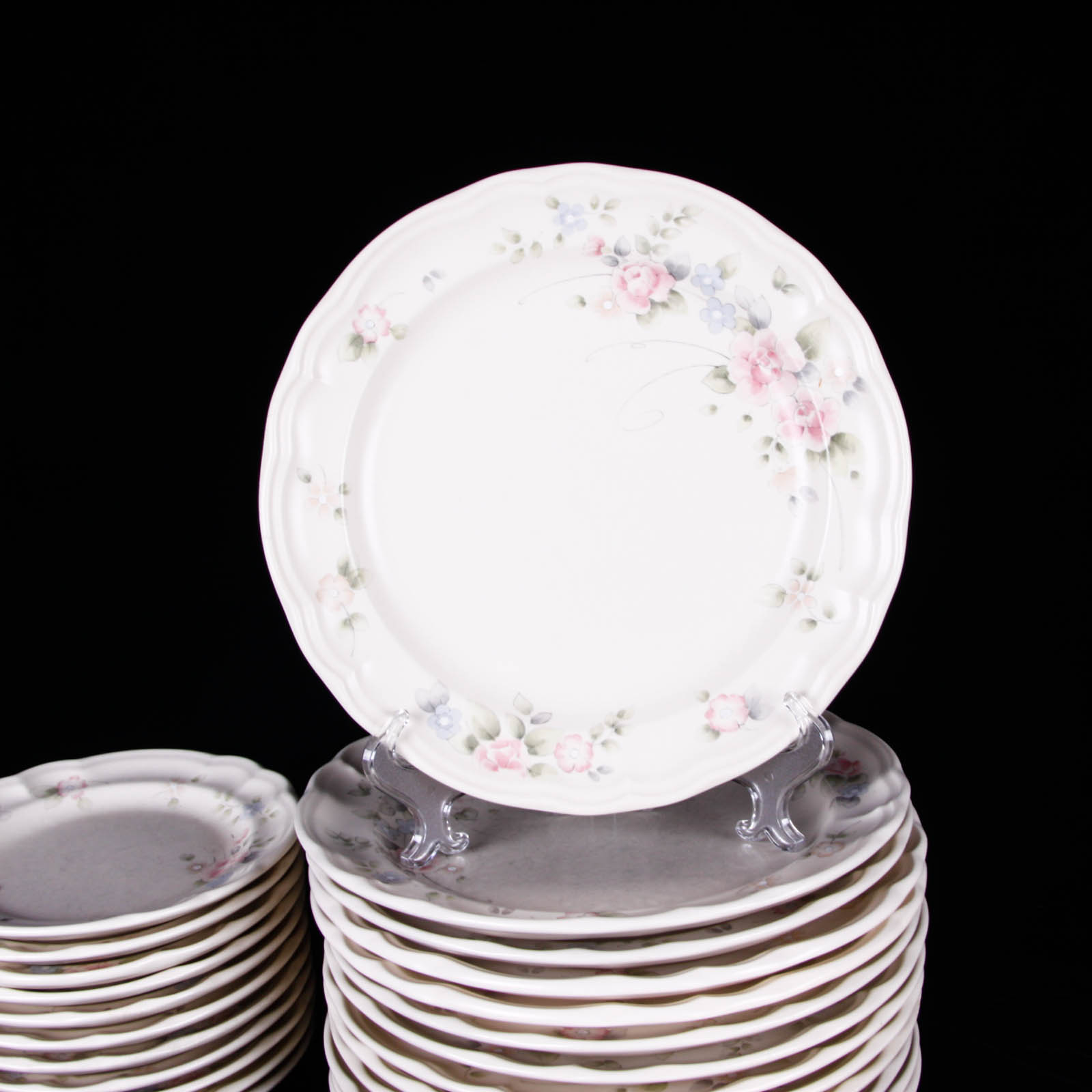 Large Set of Pfaltzgraff Stoneware Dishes in Tea Rose Pattern