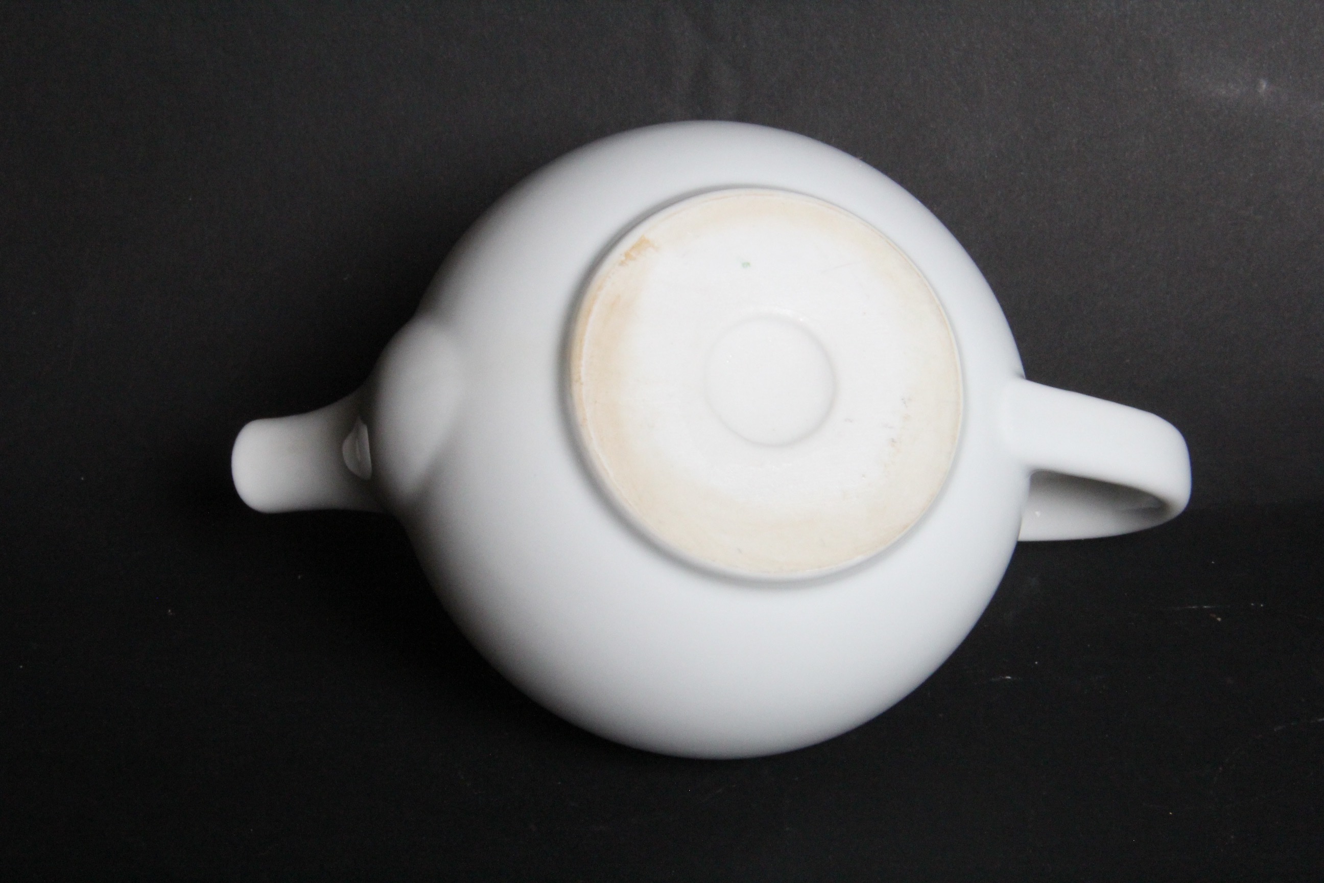 Pair of Modern Porcelain Teapots and Accessories