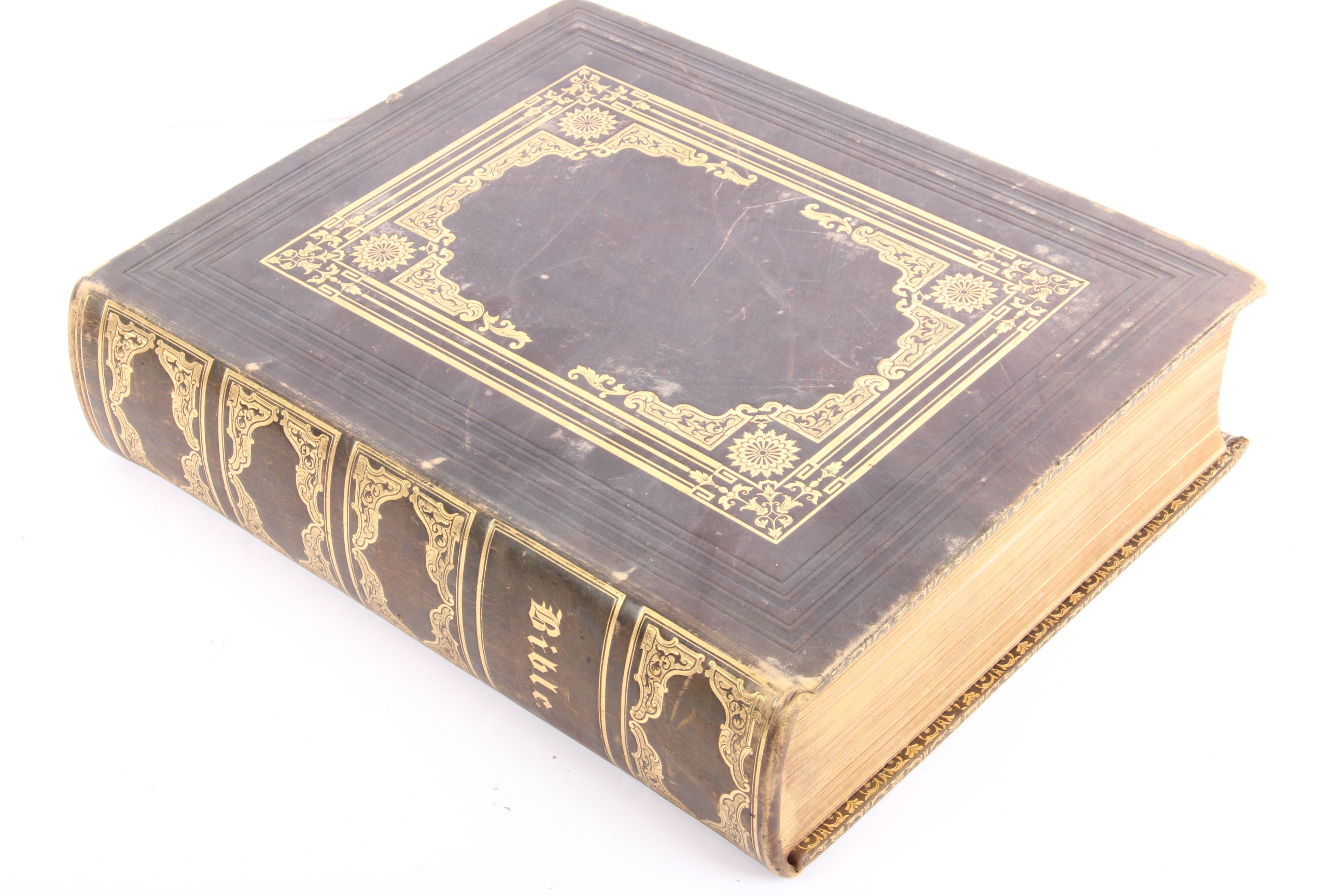 Antique Illustrated 1846 Leather Bound Bible