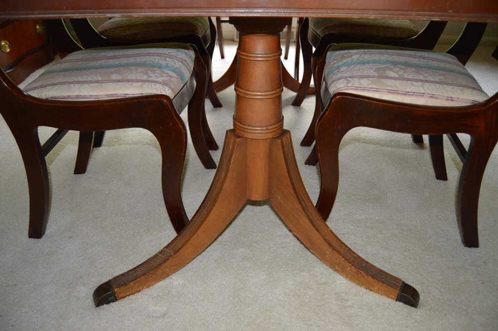 Vintage Duncan Phyfe-Style Dining Table with Six Roseback Chairs