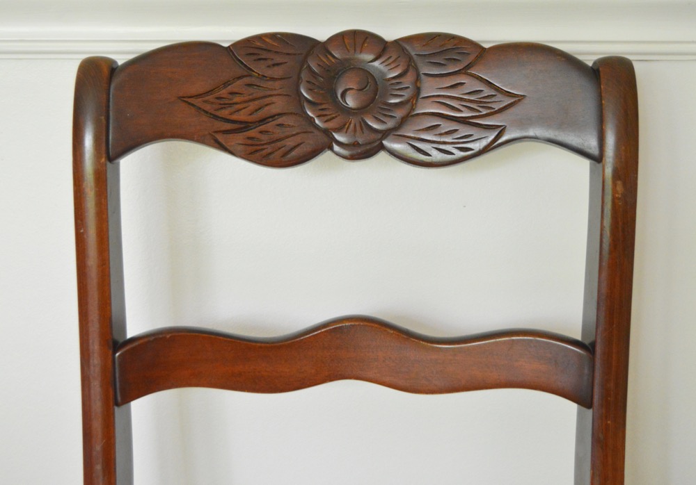 Vintage Duncan Phyfe-Style Dining Table with Six Roseback Chairs