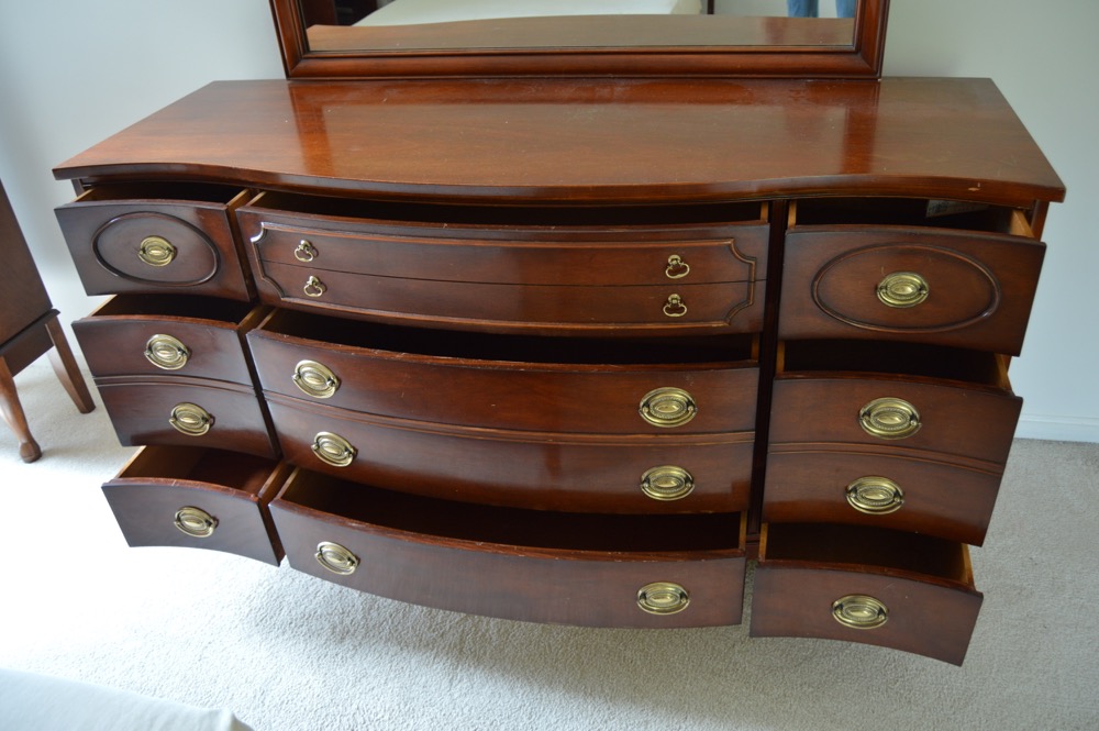 Pogue's Traditional Dresser