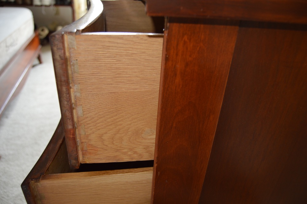 Pogue's Traditional Dresser