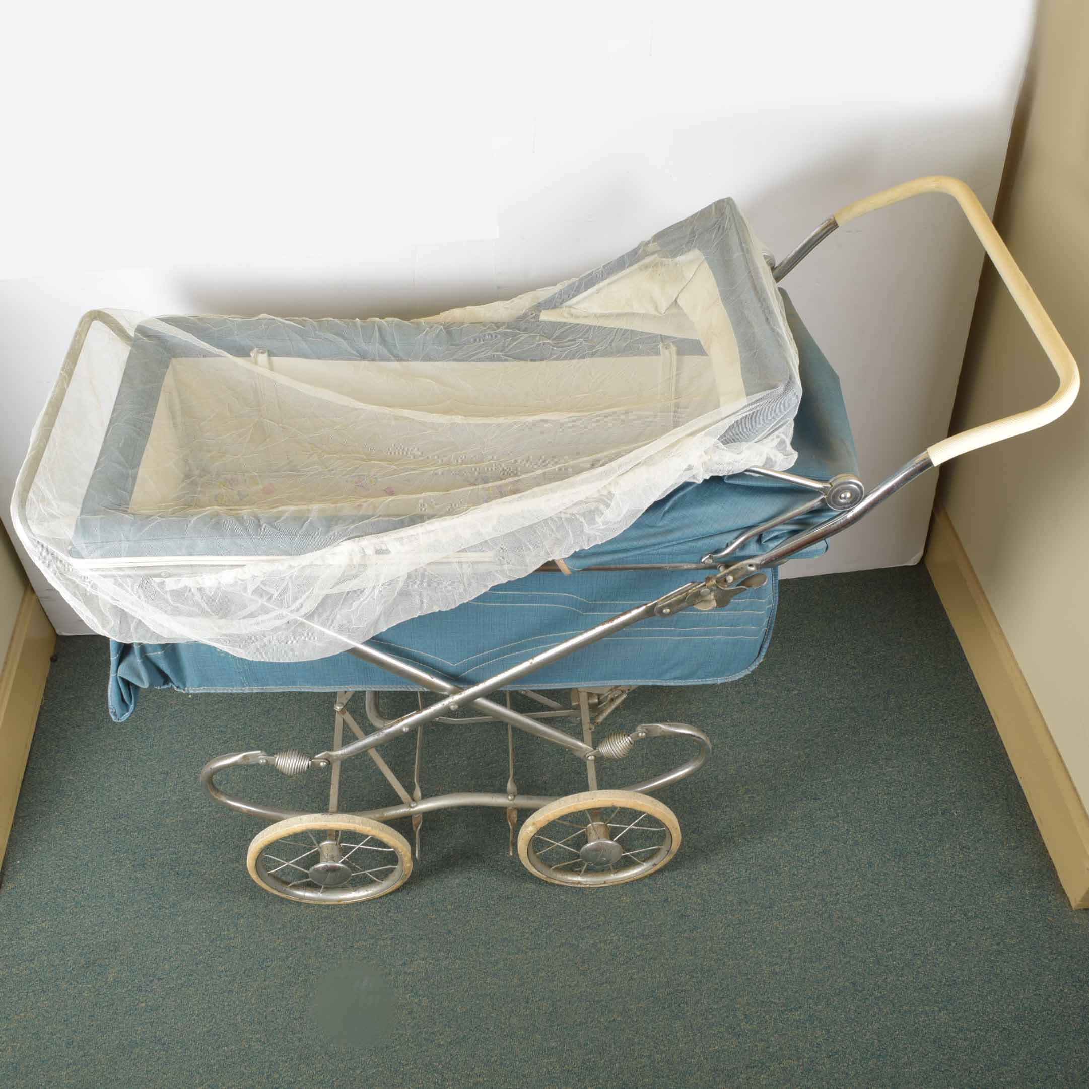 Vintage 1960s Bilt Rite Perambulator