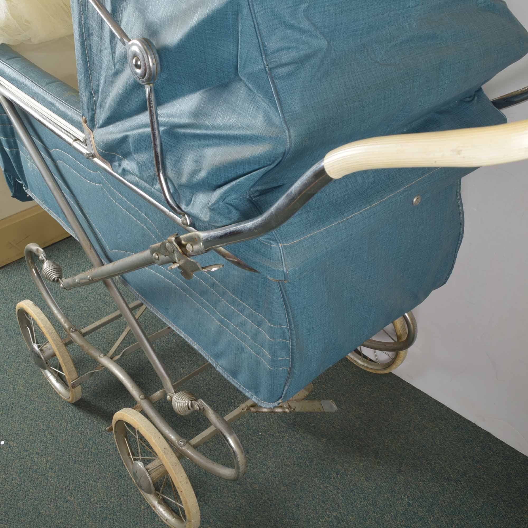 Vintage 1960s Bilt Rite Perambulator