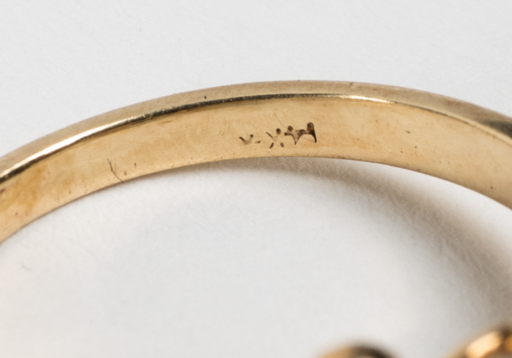 14 Karat Gold 1.54 CT Oval Cut Aquamarine and Diamond Ring