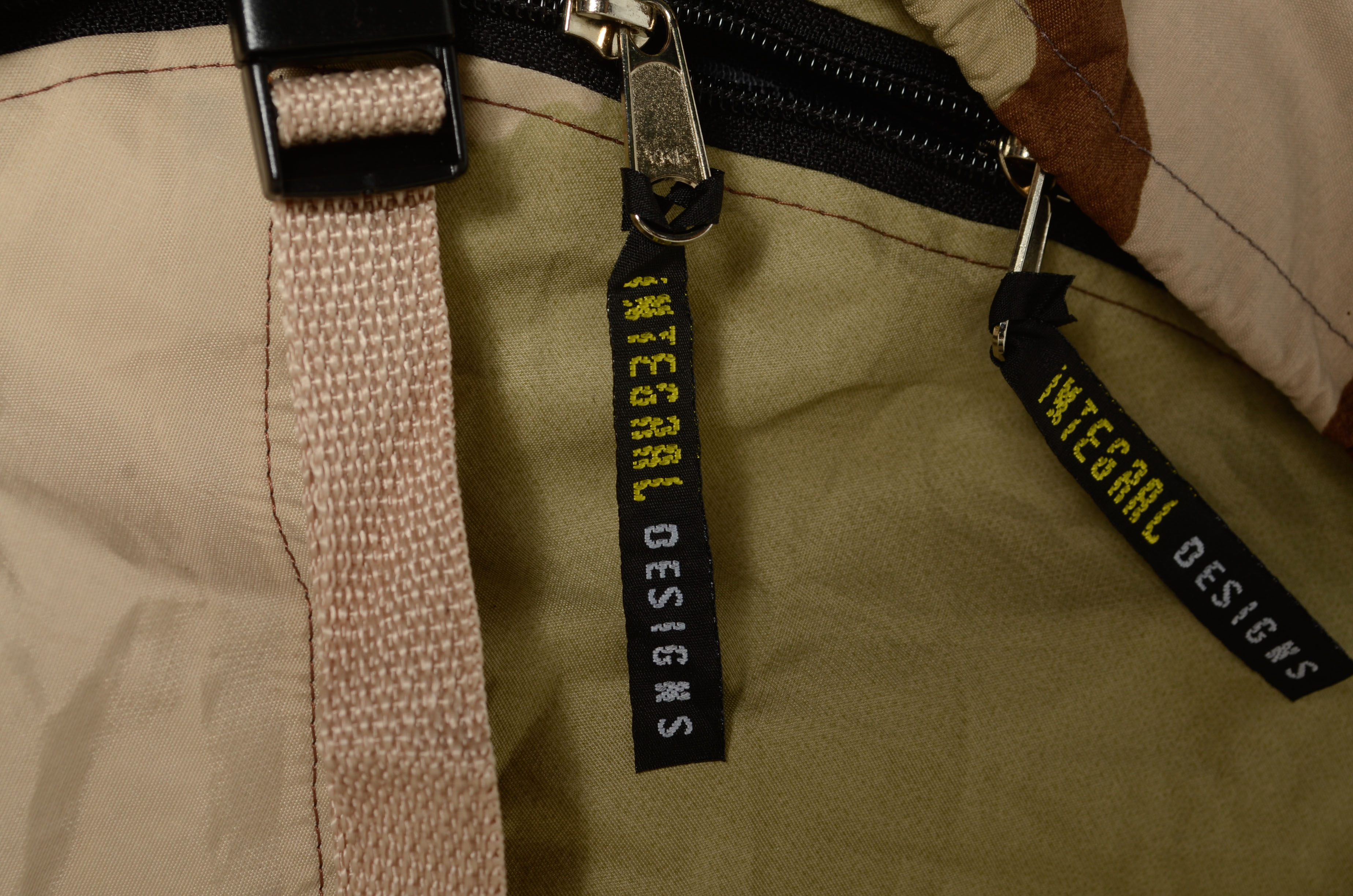 Mega Sola Observer Tent