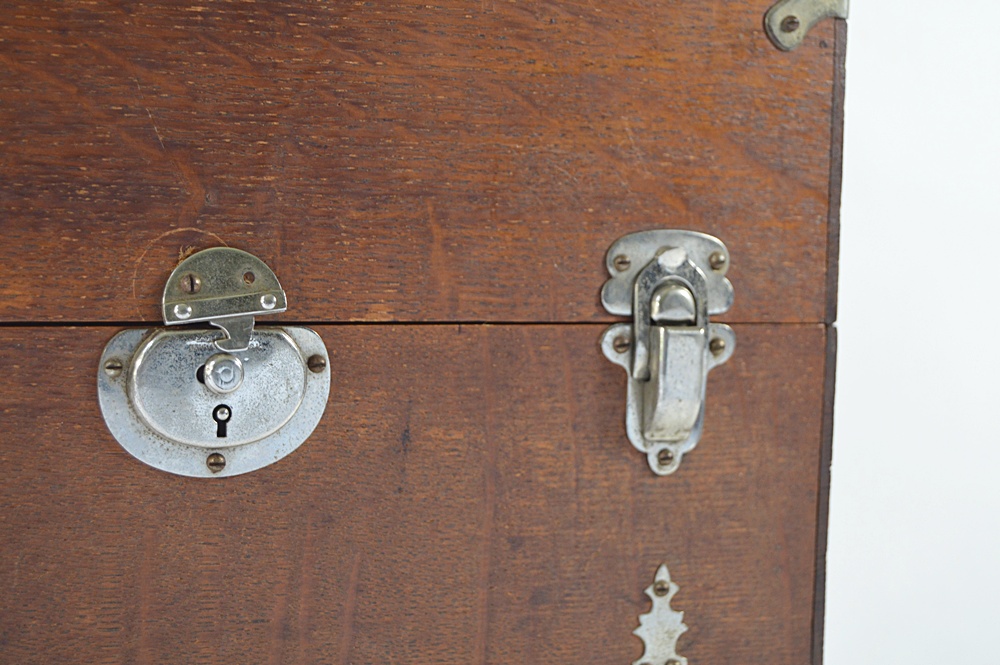 Vintage Wooden Travel Bar Case