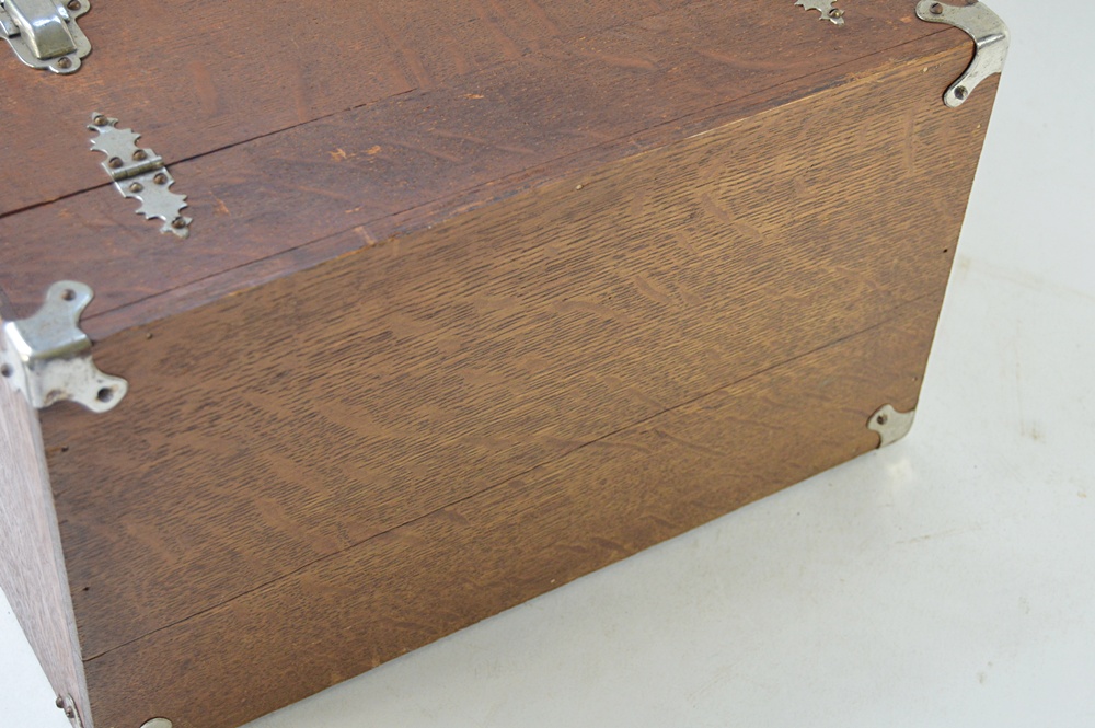 Vintage Wooden Travel Bar Case