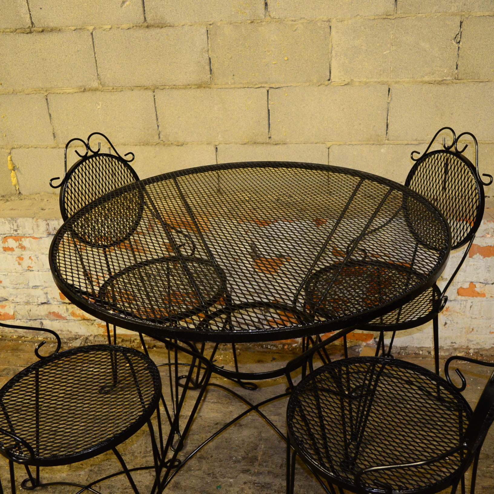 Vintage Patio Table & Chairs
