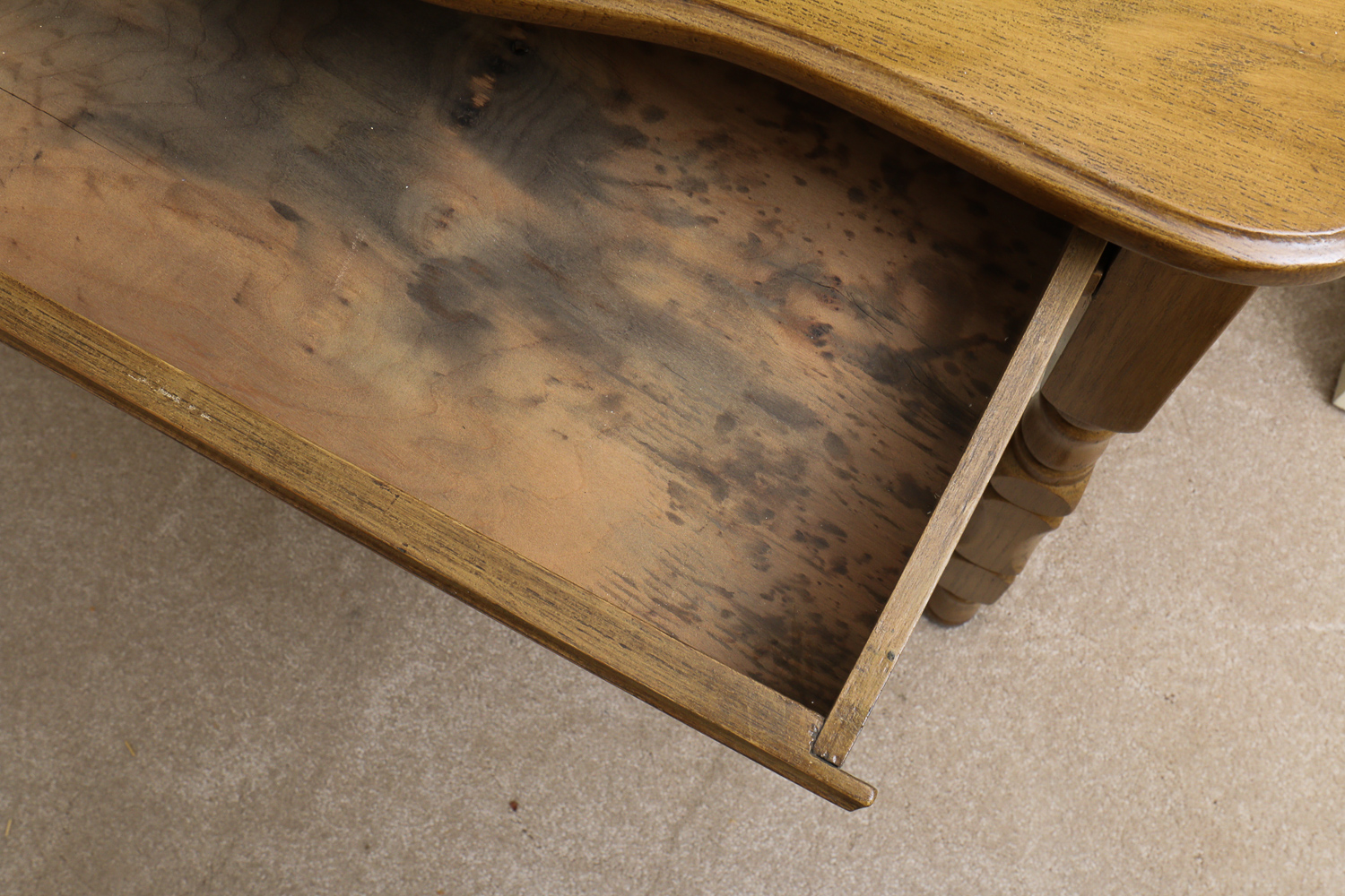 Antique Oak Wash Stand with Ceramic Basin