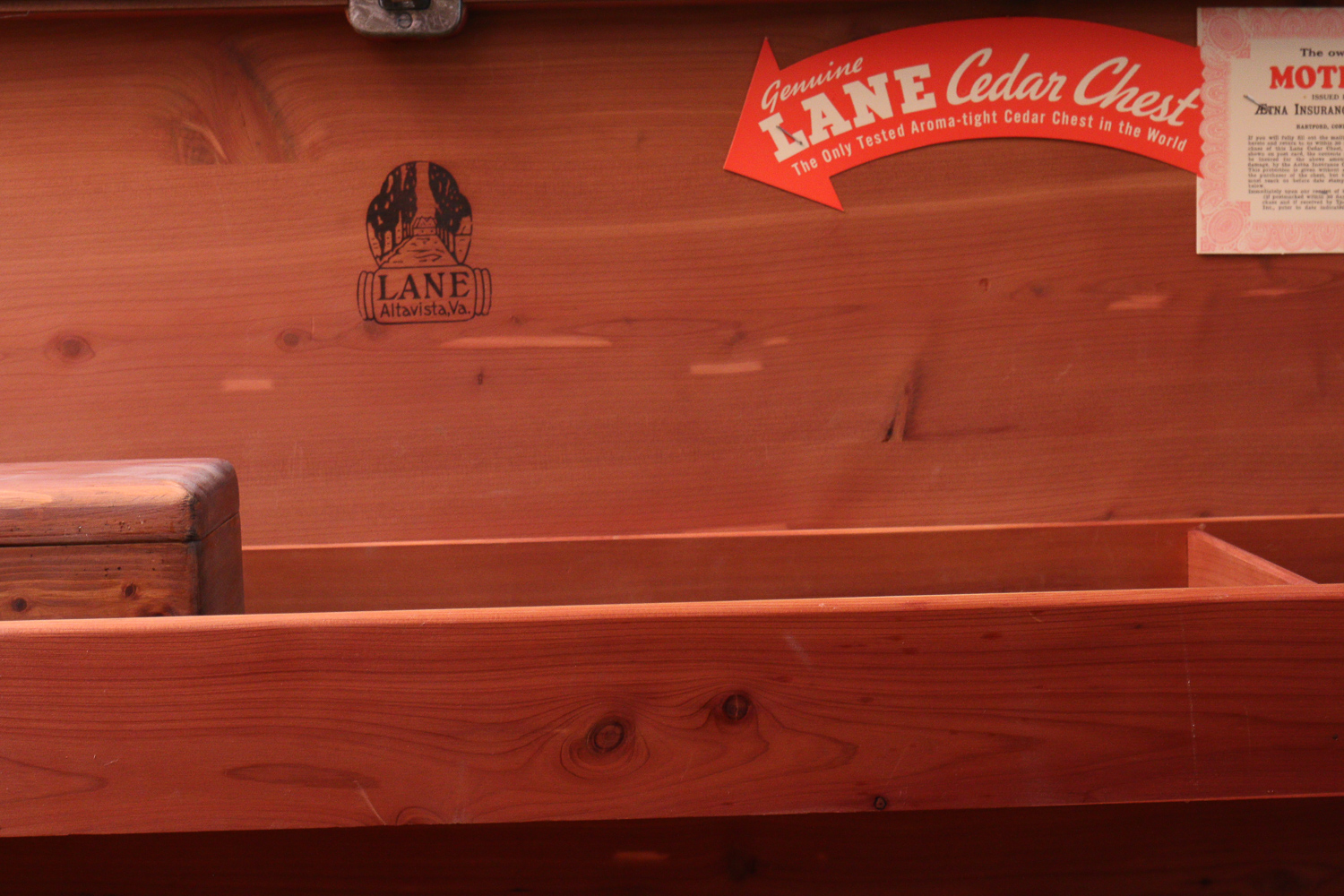 Vintage Lane Cedar Chest and Jewelry Box