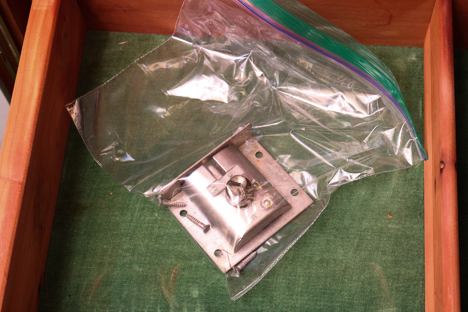 Vintage Lane Cedar Chest and Jewelry Box