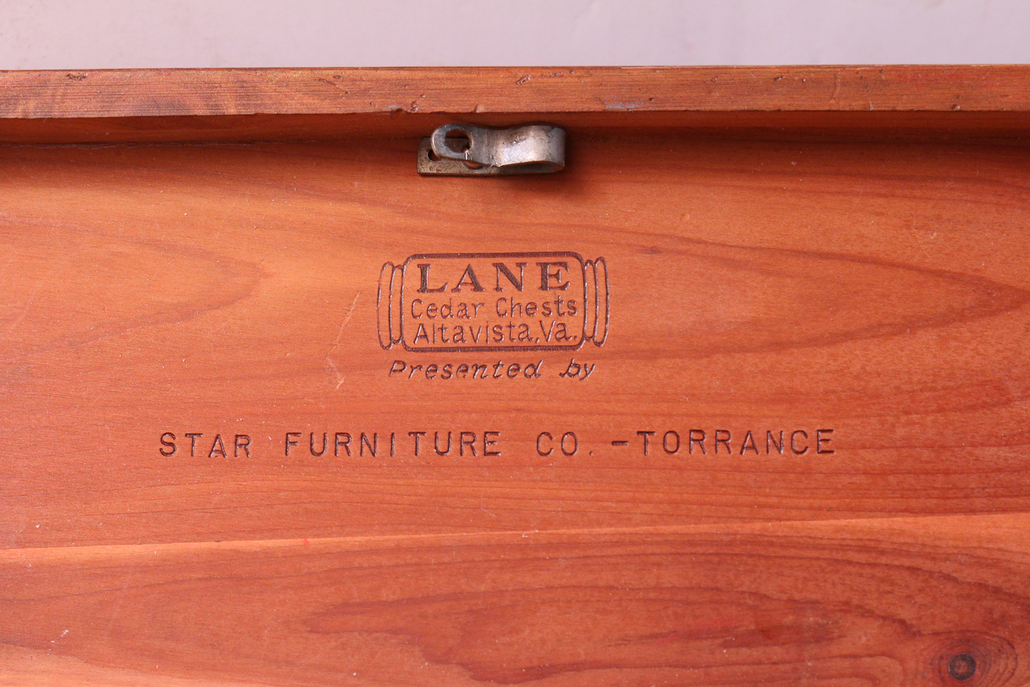 Vintage Lane Cedar Chest and Jewelry Box