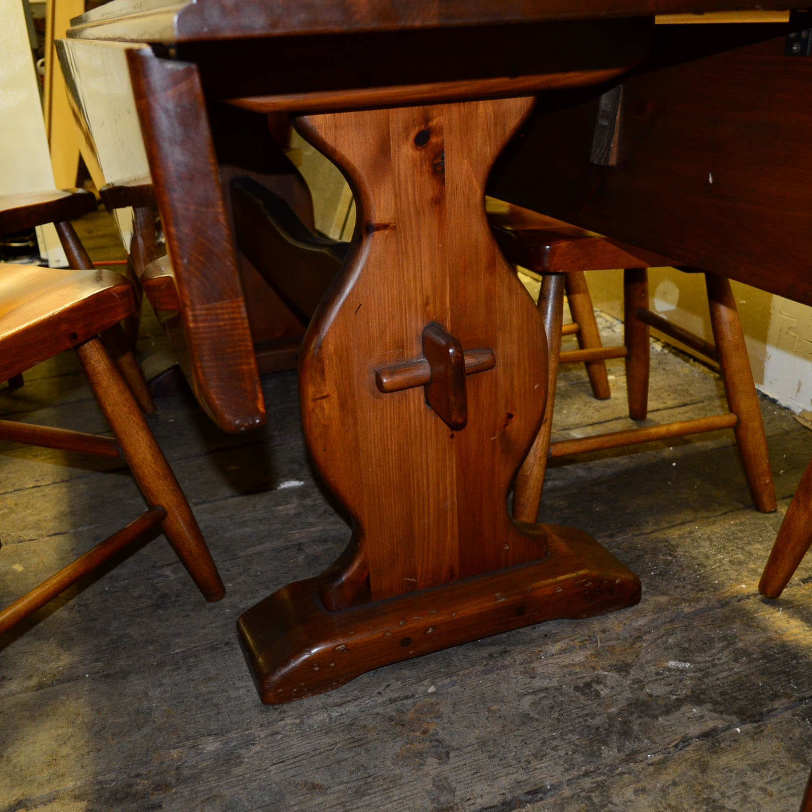 Smith & Drake Co. Drop Leaf Trestle Dining Table and Chairs