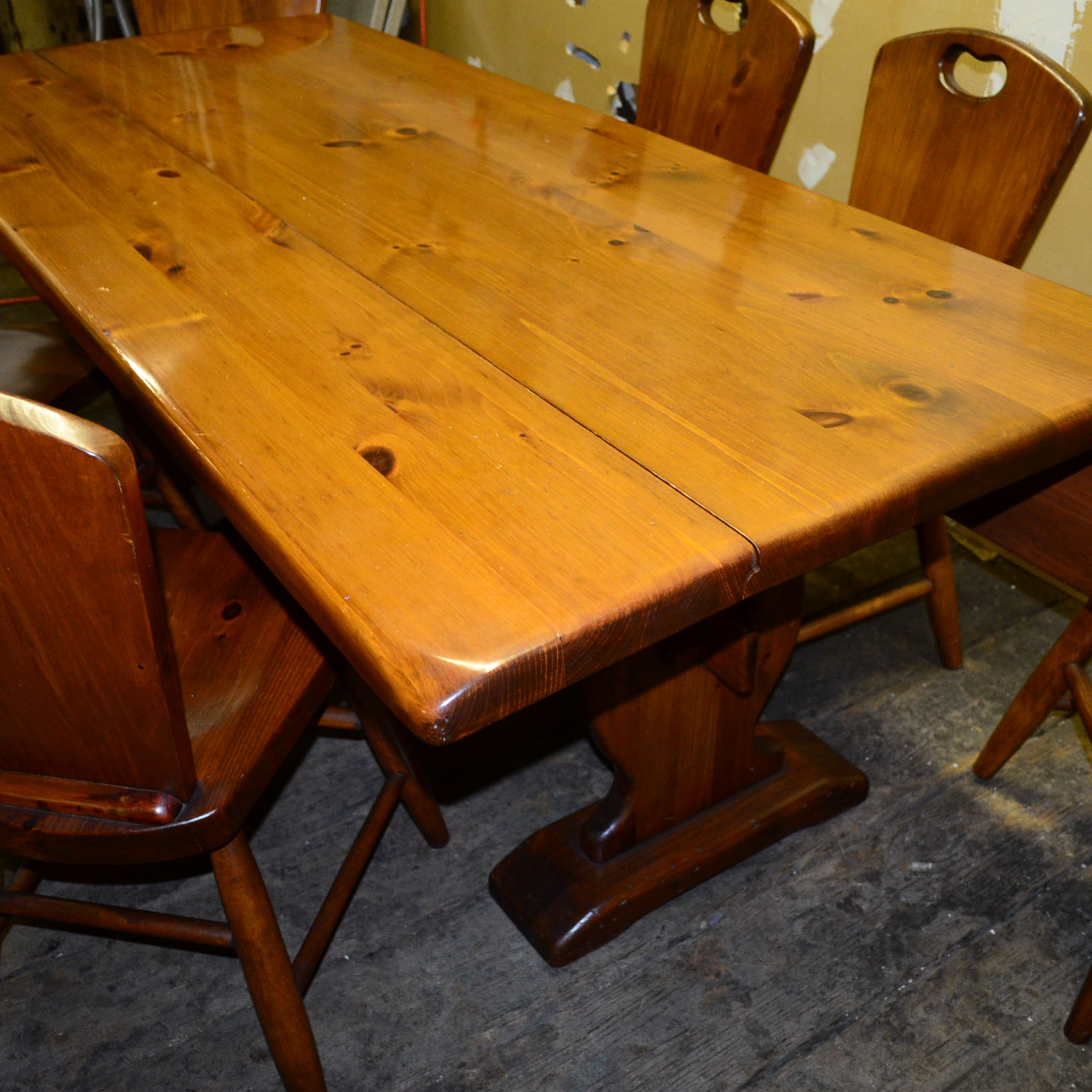 Smith & Drake Co. Drop Leaf Trestle Dining Table and Chairs