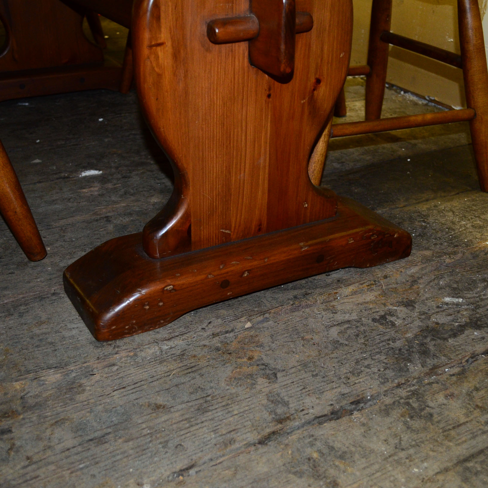 Smith & Drake Co. Drop Leaf Trestle Dining Table and Chairs