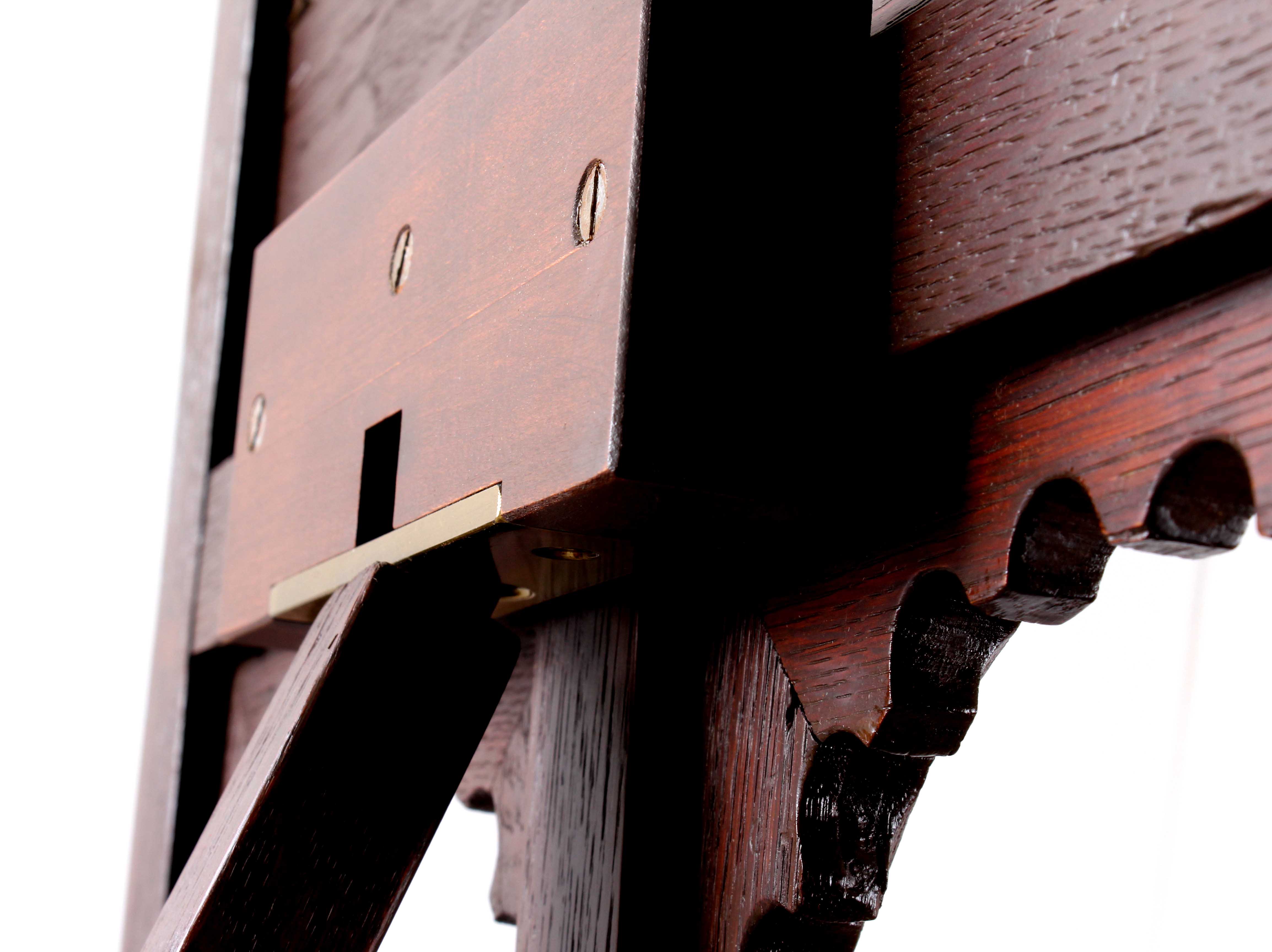 Medieval King Arthur Style Ornate Painting Easel