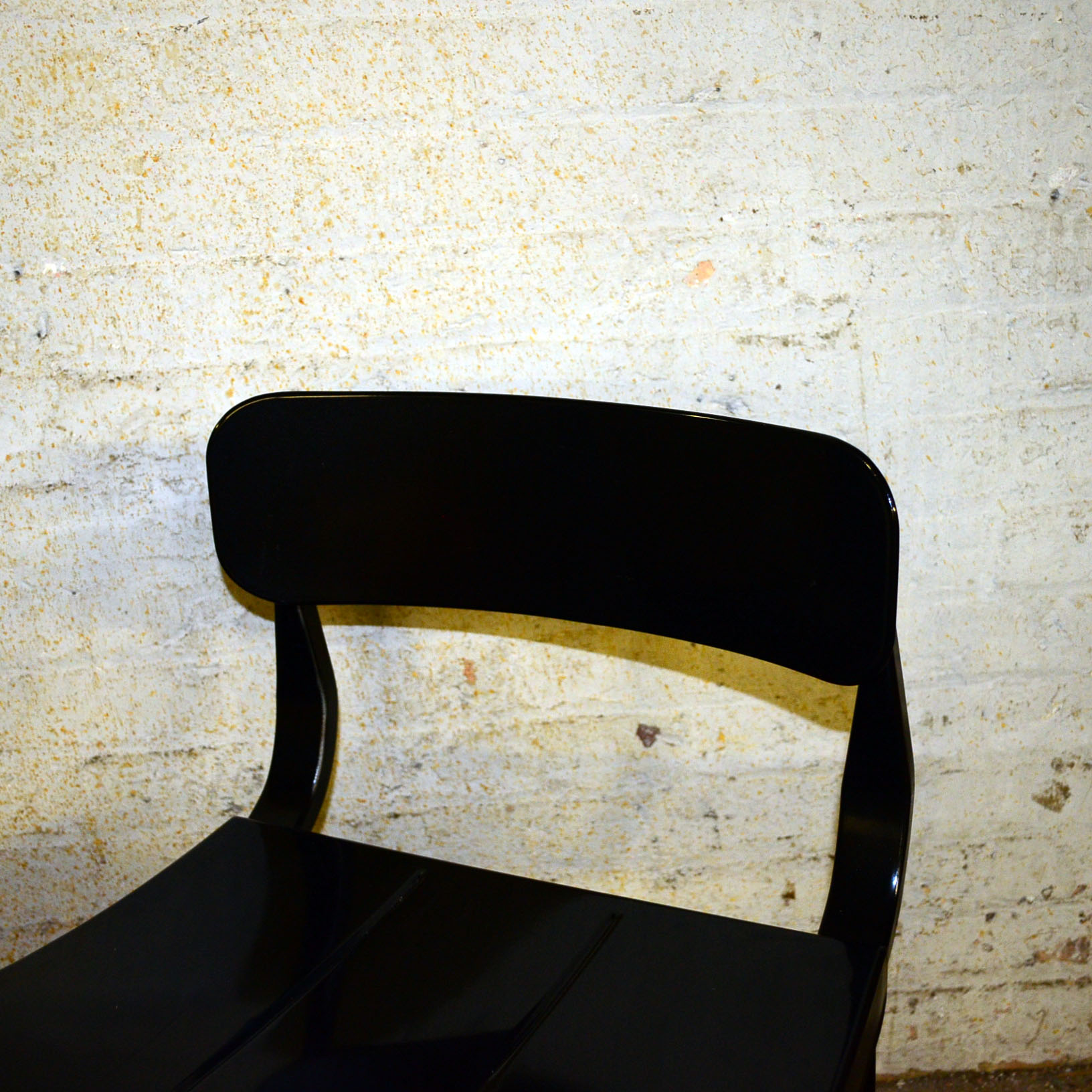Black Contemporary Accent Chair