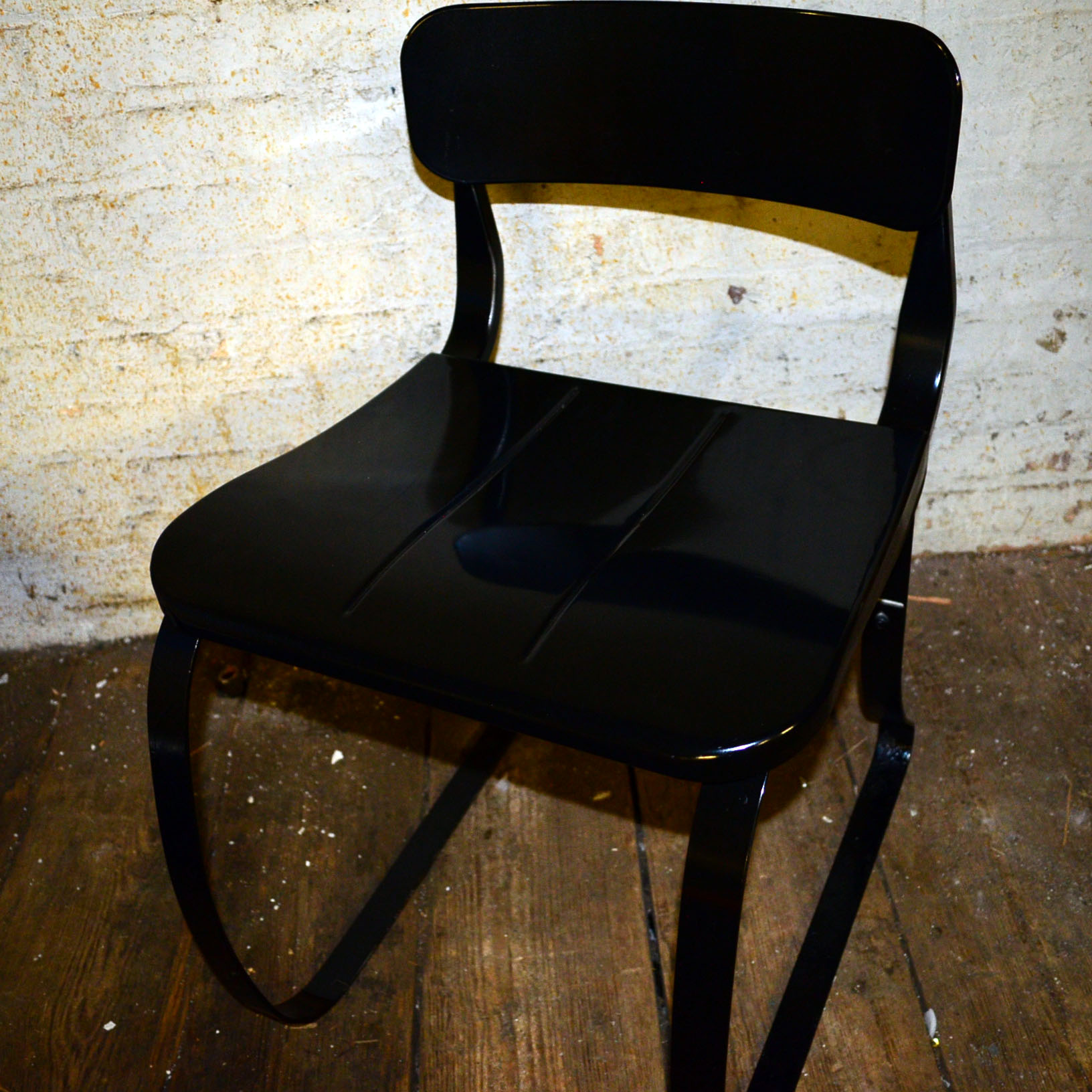 Black Contemporary Accent Chair