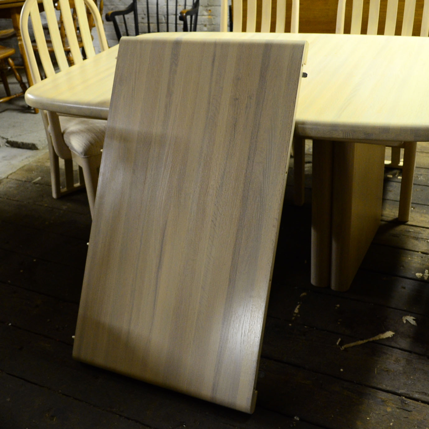 Contemporary Dining Table and Chairs