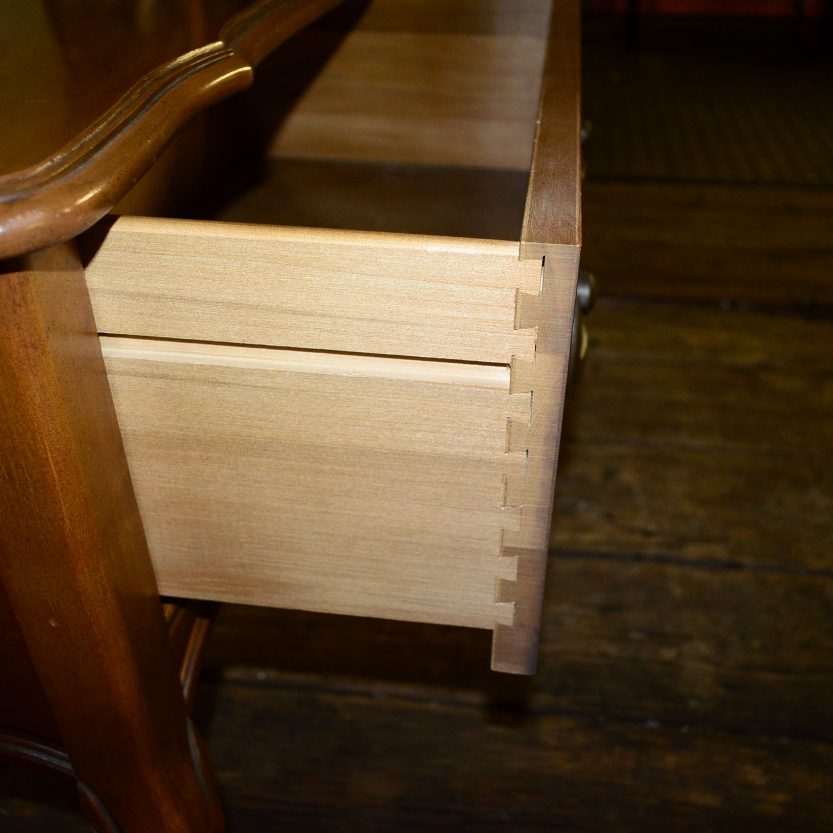 Mersman Mahogany Sofa Table