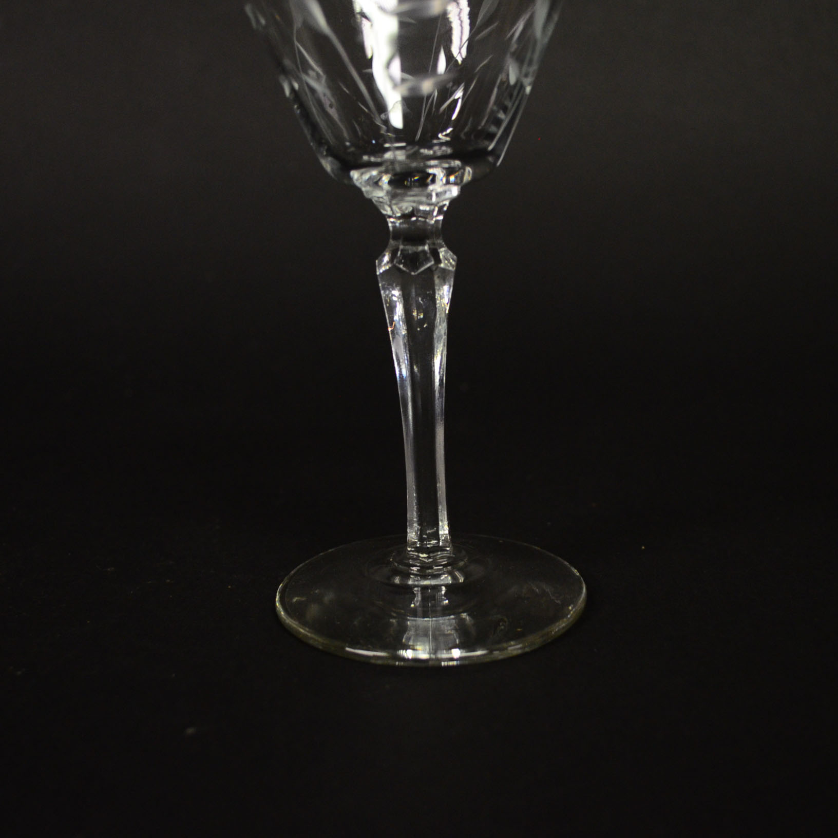 Etched Cordial Glasses with Leaf Design