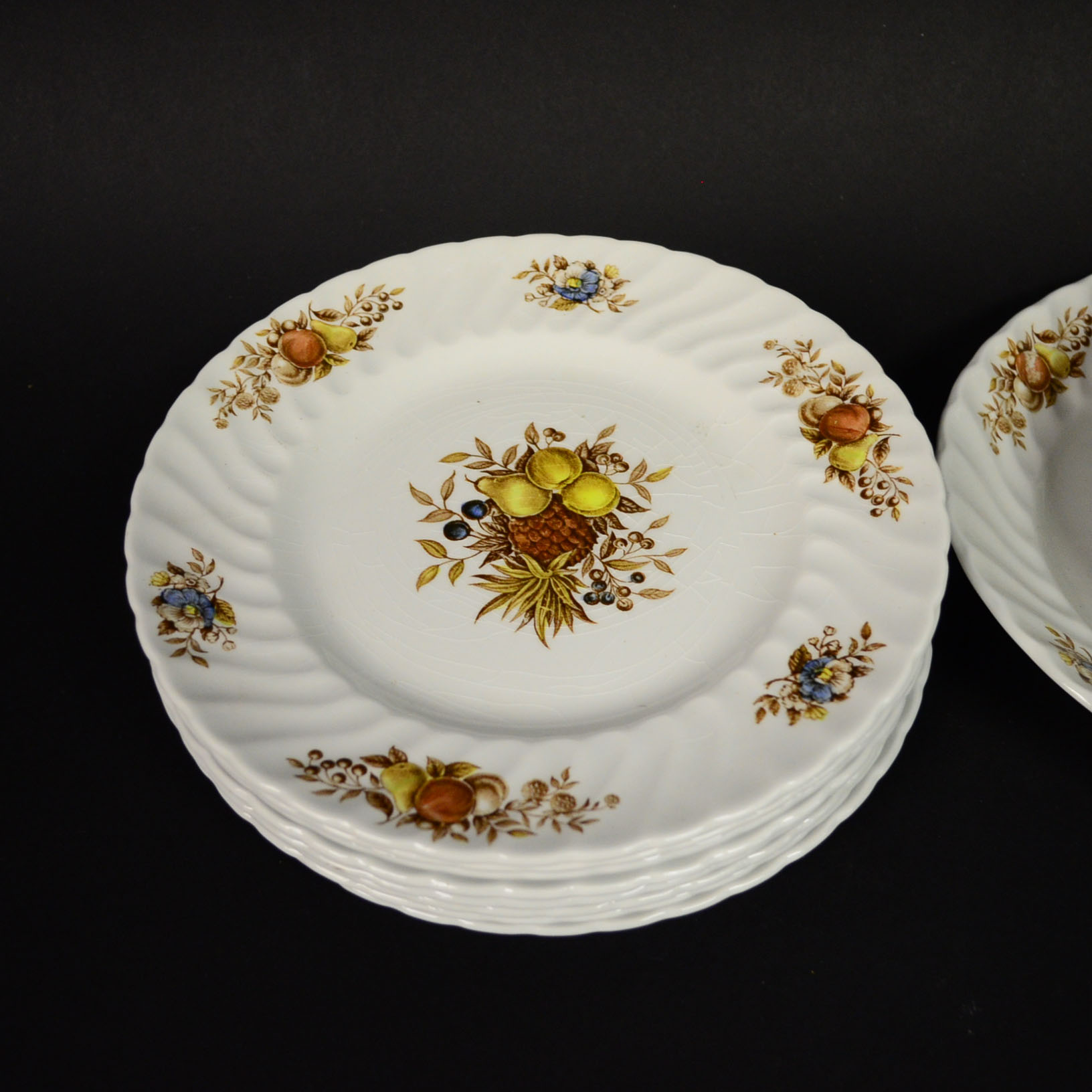 Royal Wessex "Desire" China Service Set
