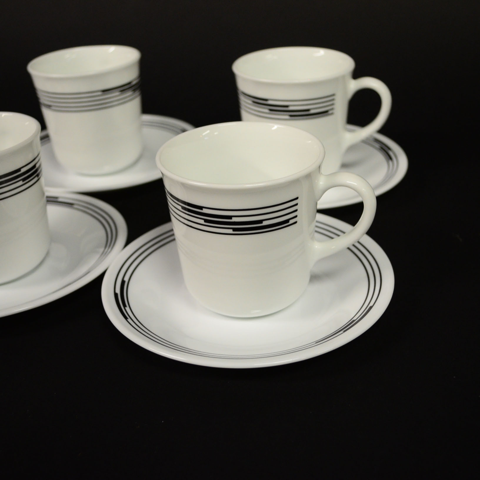 Corningware "Cornelle" Cups & Saucers