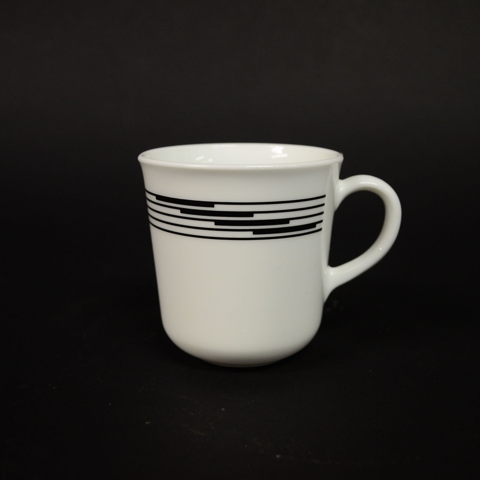 Corningware "Cornelle" Cups & Saucers