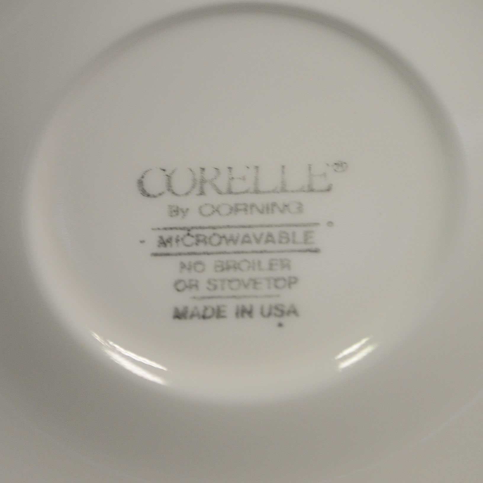Corningware "Cornelle" Cups & Saucers