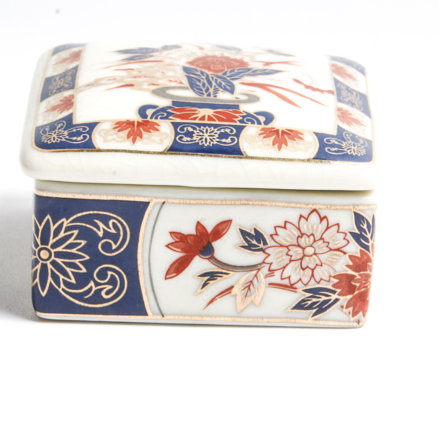 Imari Ware Japanese Trinket Box