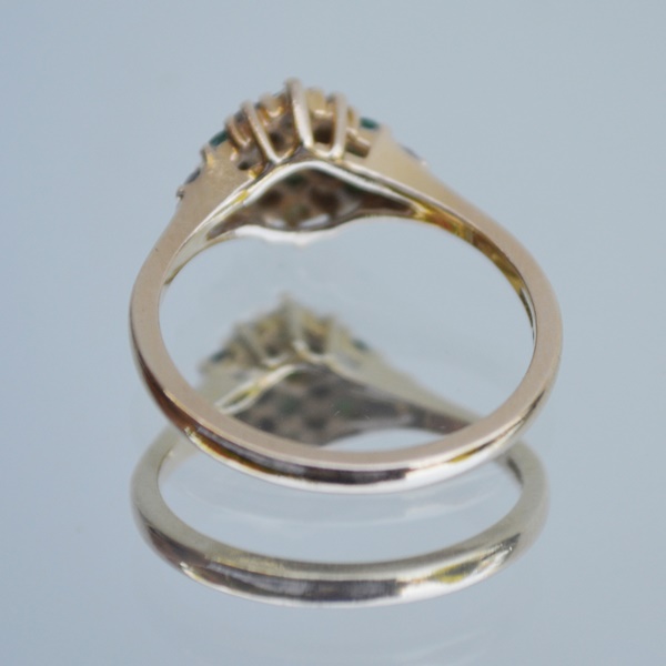 14K Yellow Gold Diamond and Emerald Ring