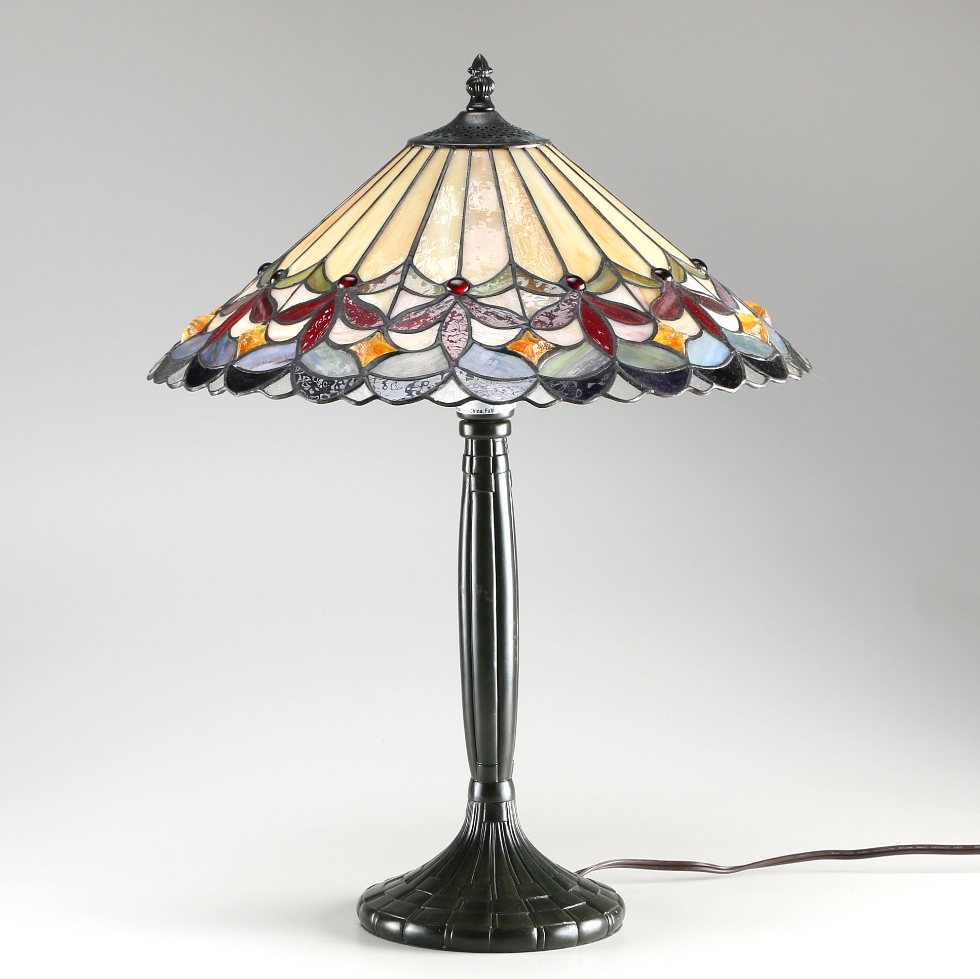 Tiffany Style Stained Glass Table Lamp