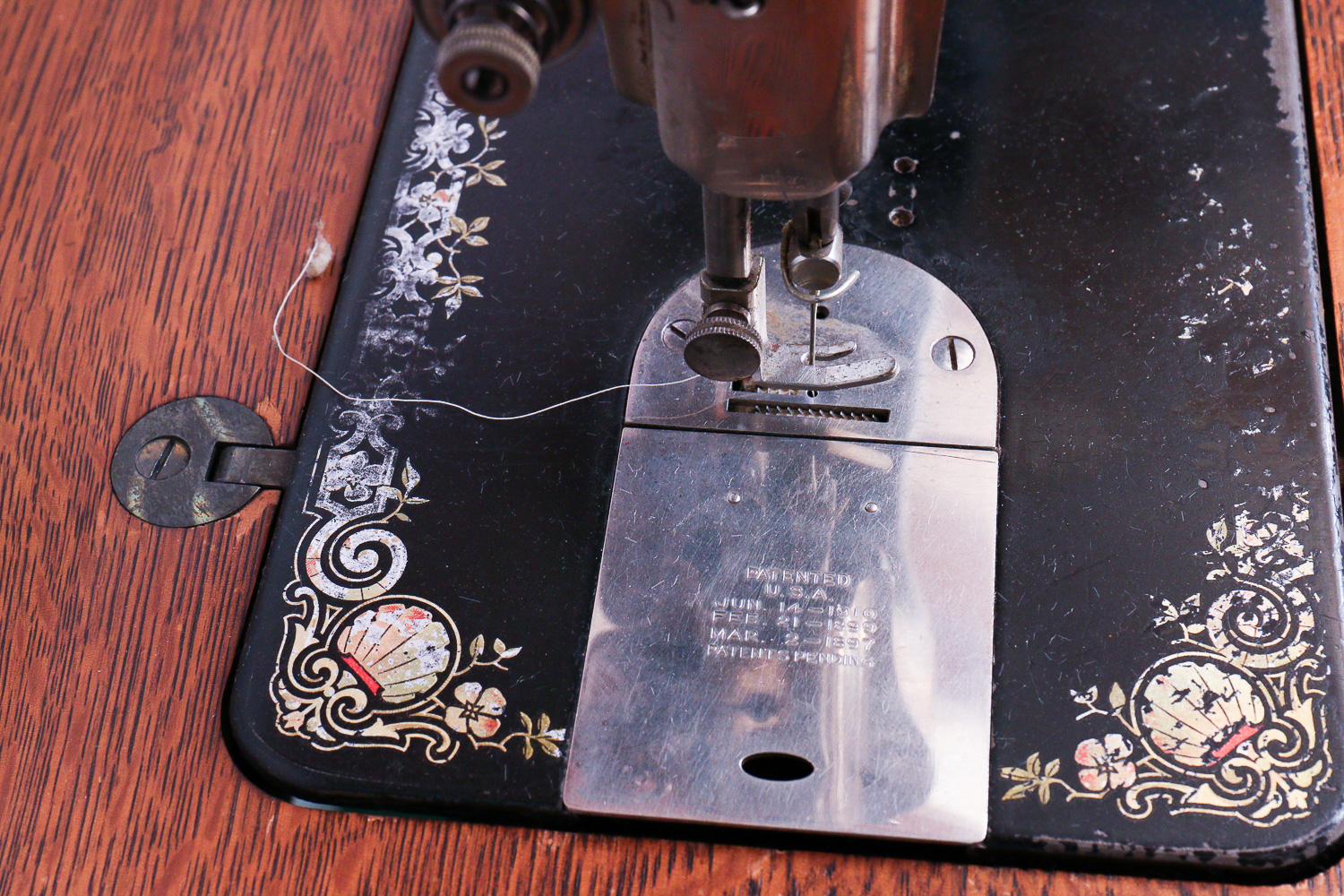 Antique Singer Sewing Machine, Bench and Thimbles