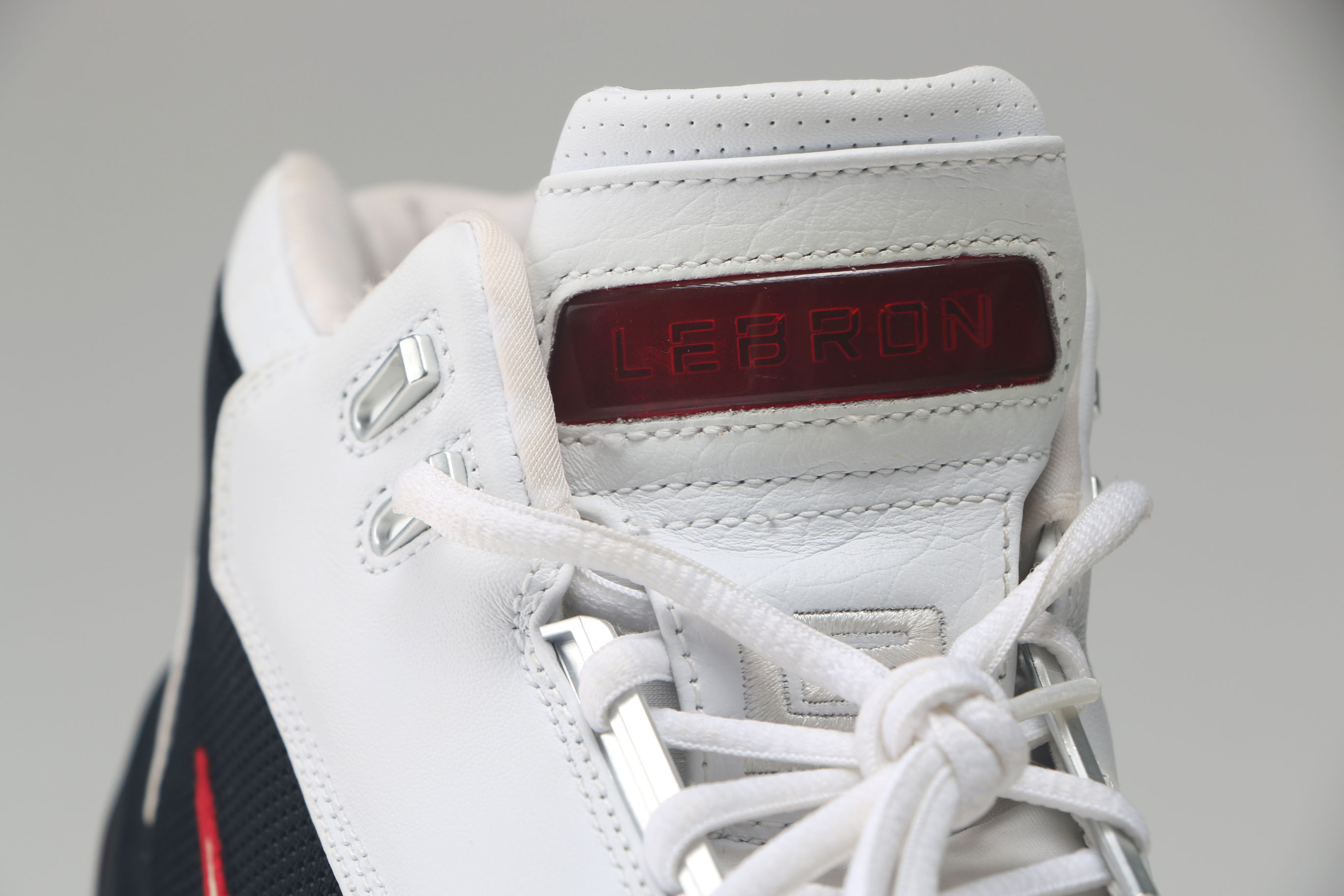 LeBron James Game-Worn Shoes With the Cleveland Cavaliers