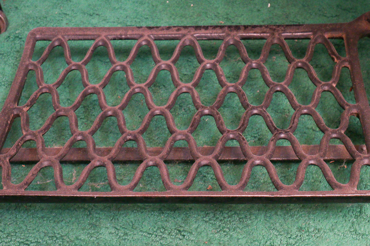 Antique Singer Sewing Machine, Bench and Thimbles