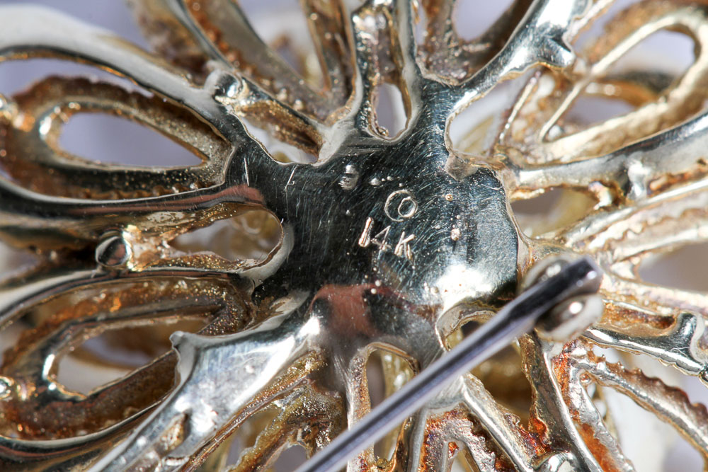 14K Gold Flower Brooch with Sapphires & Diamond