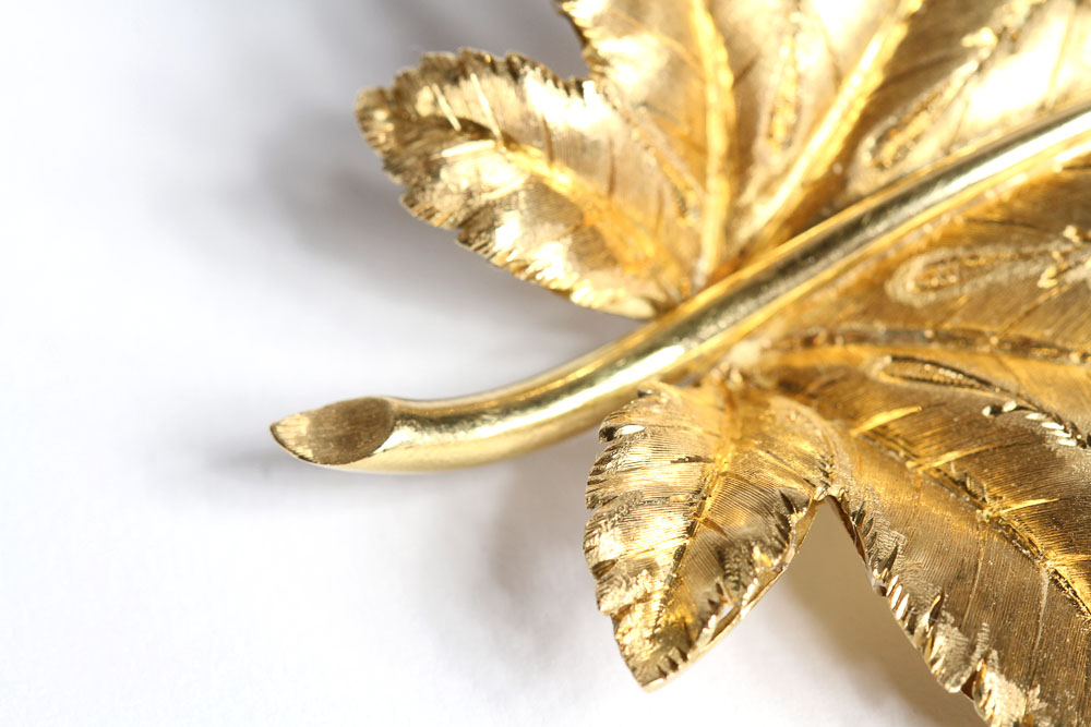 Italian 18K Gold Leaf Brooch